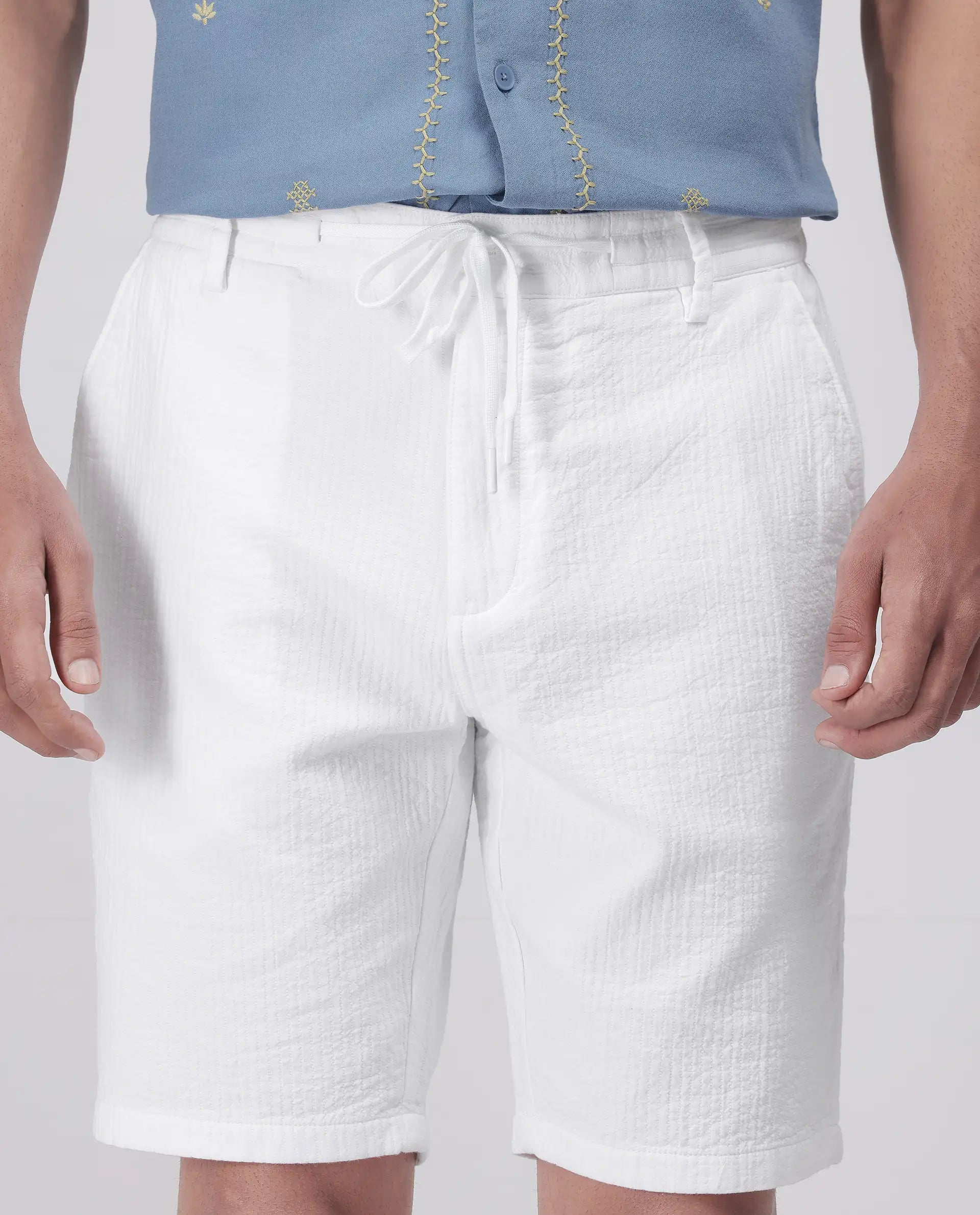 Rare Rabbit Men's Steo White Cotton Blend Fabric Relaxed Fit Plain Shorts