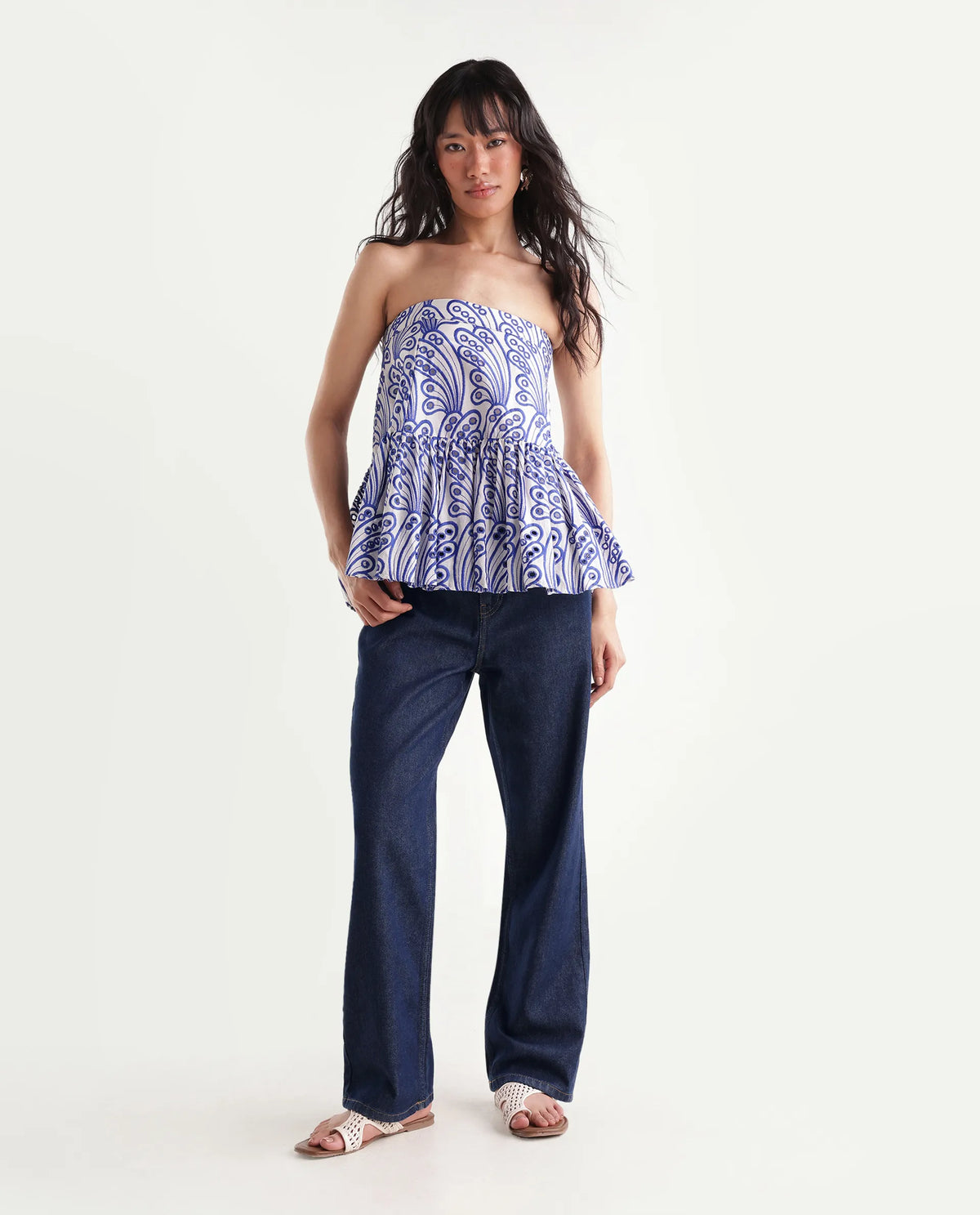 Rareism Women's Strank-1 Dark Blue Cotton Blend Shank And Zipper Ankle Straight Plain Jeans