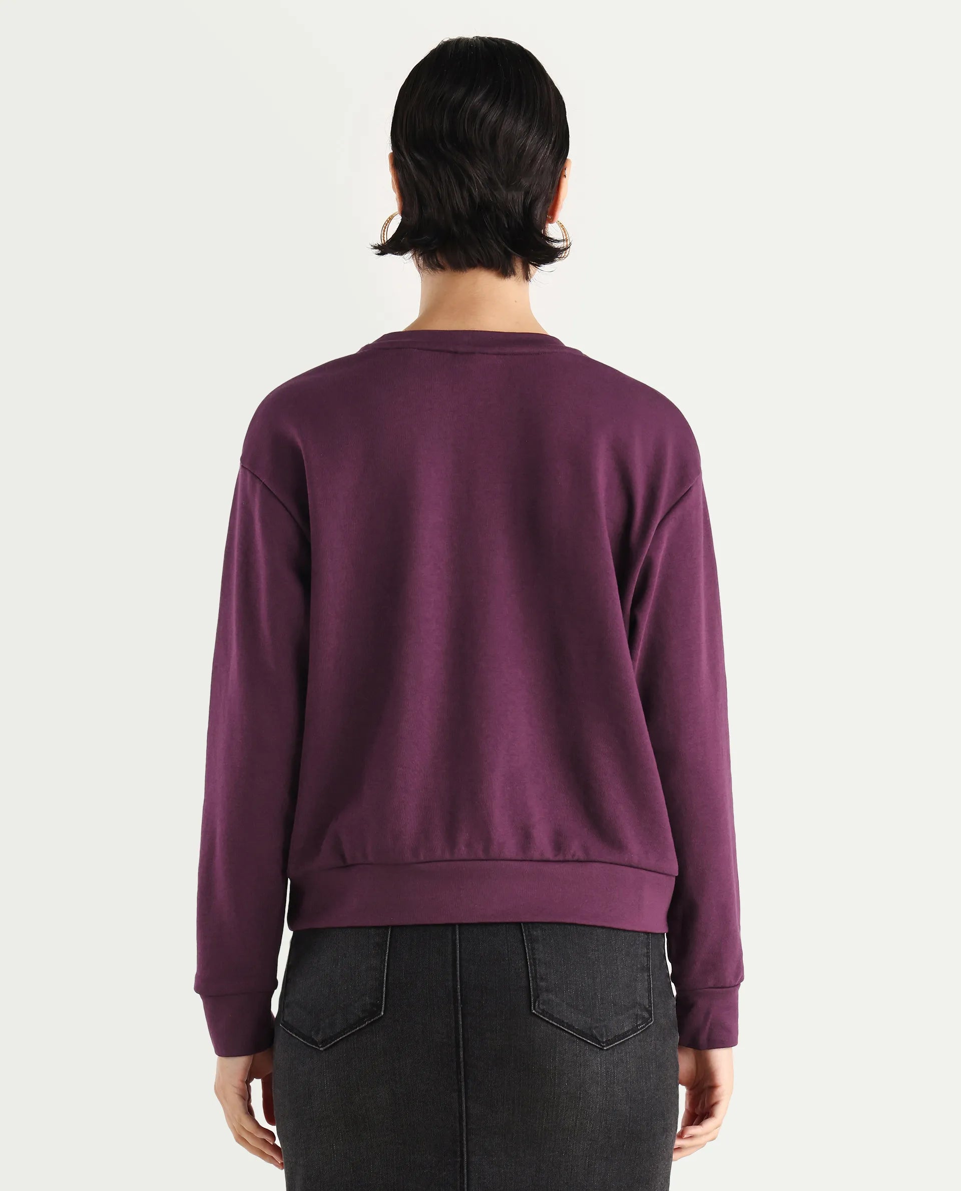 Rareism Women's Studo Dark Purple Cotton Blend Crew Neck Plain Relaxed Fit Sweatshirt
