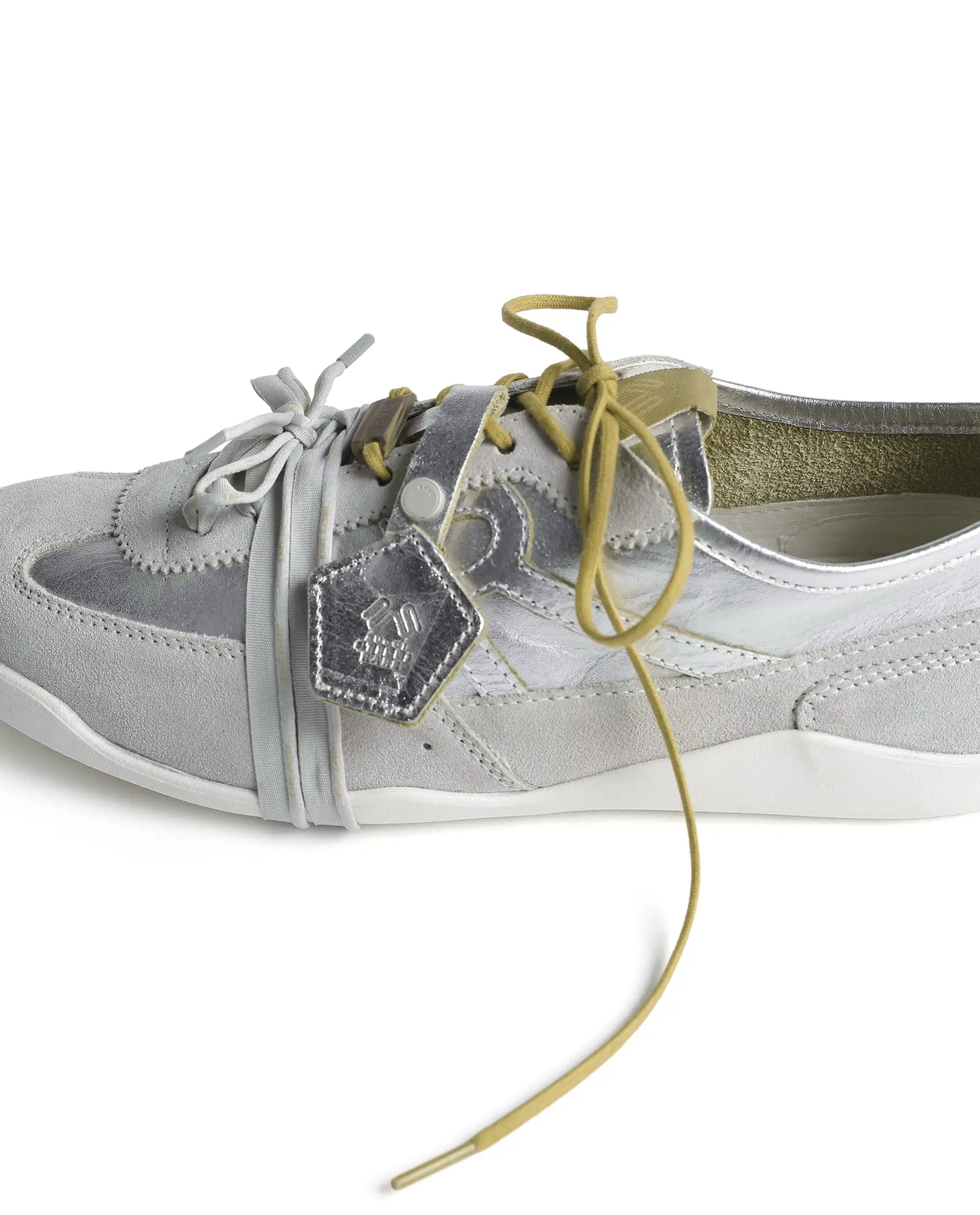Rarez Men's Sugoi Still Primary Silver Leather Regular Sneaker