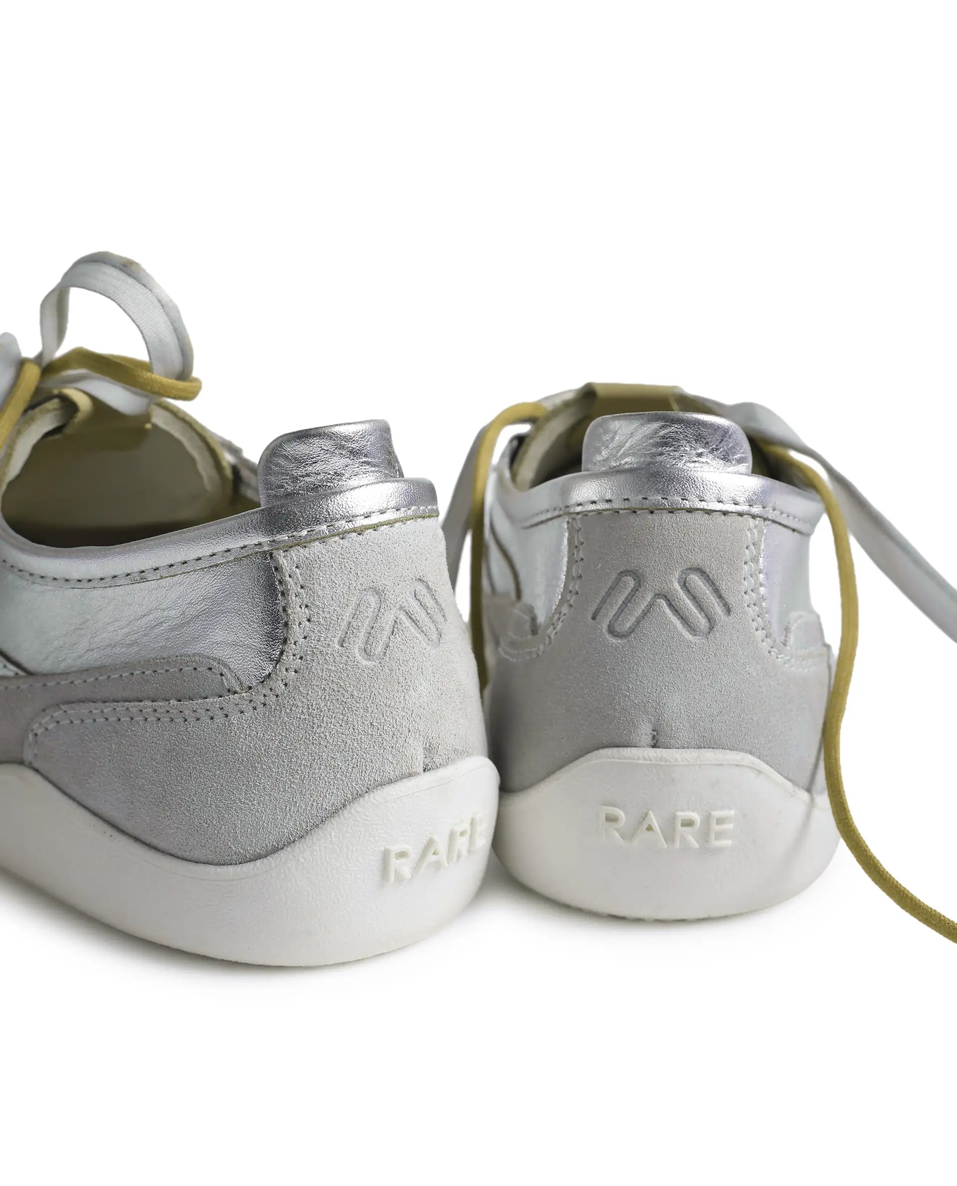 Rarez Men's Sugoi Still Primary Silver Leather Regular Sneaker