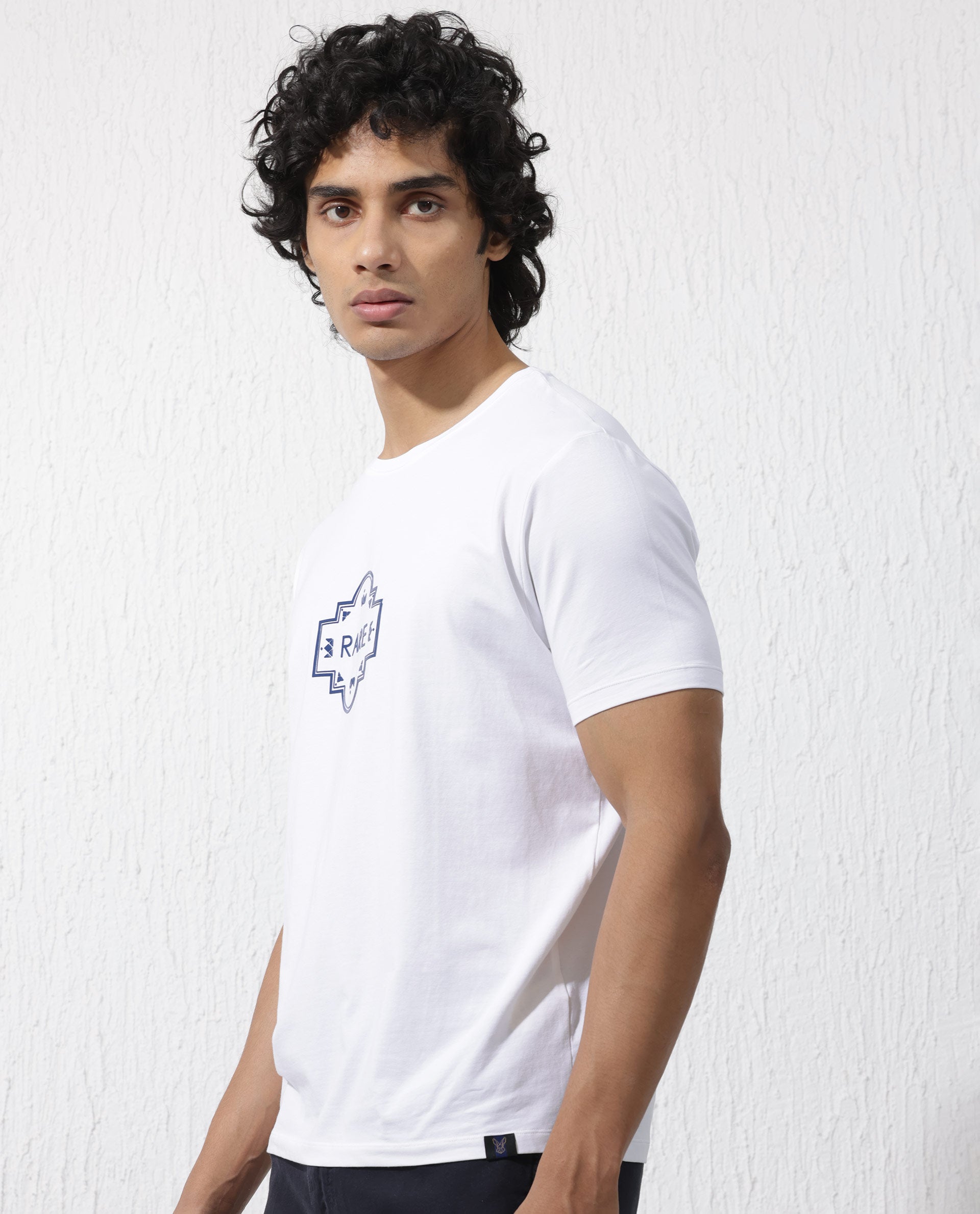 Rare Rabbit Mens Syrus White Short Sleeve Graphic Print T-Shirt