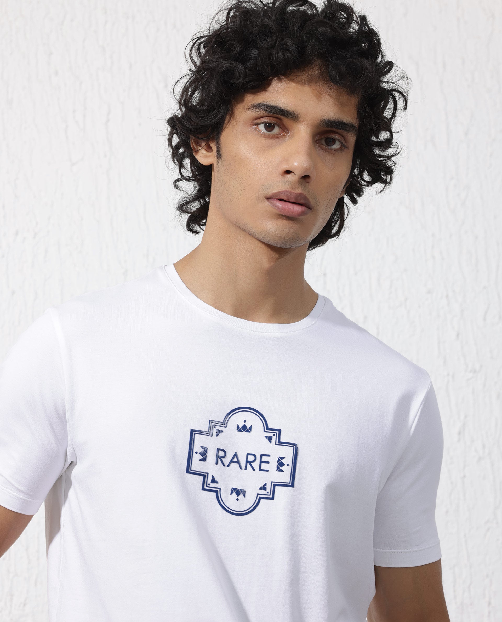 Rare Rabbit Mens Syrus White Short Sleeve Graphic Print T-Shirt