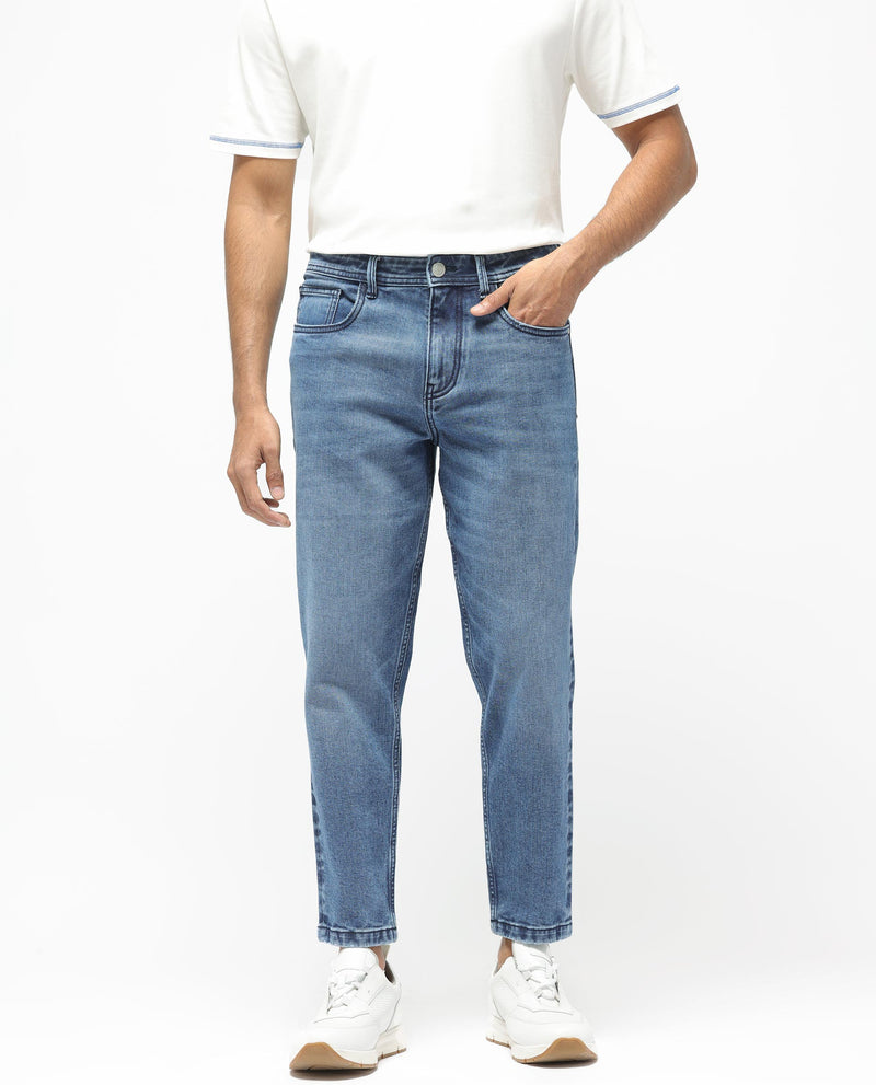CARROT FIT MID WASH JEANS