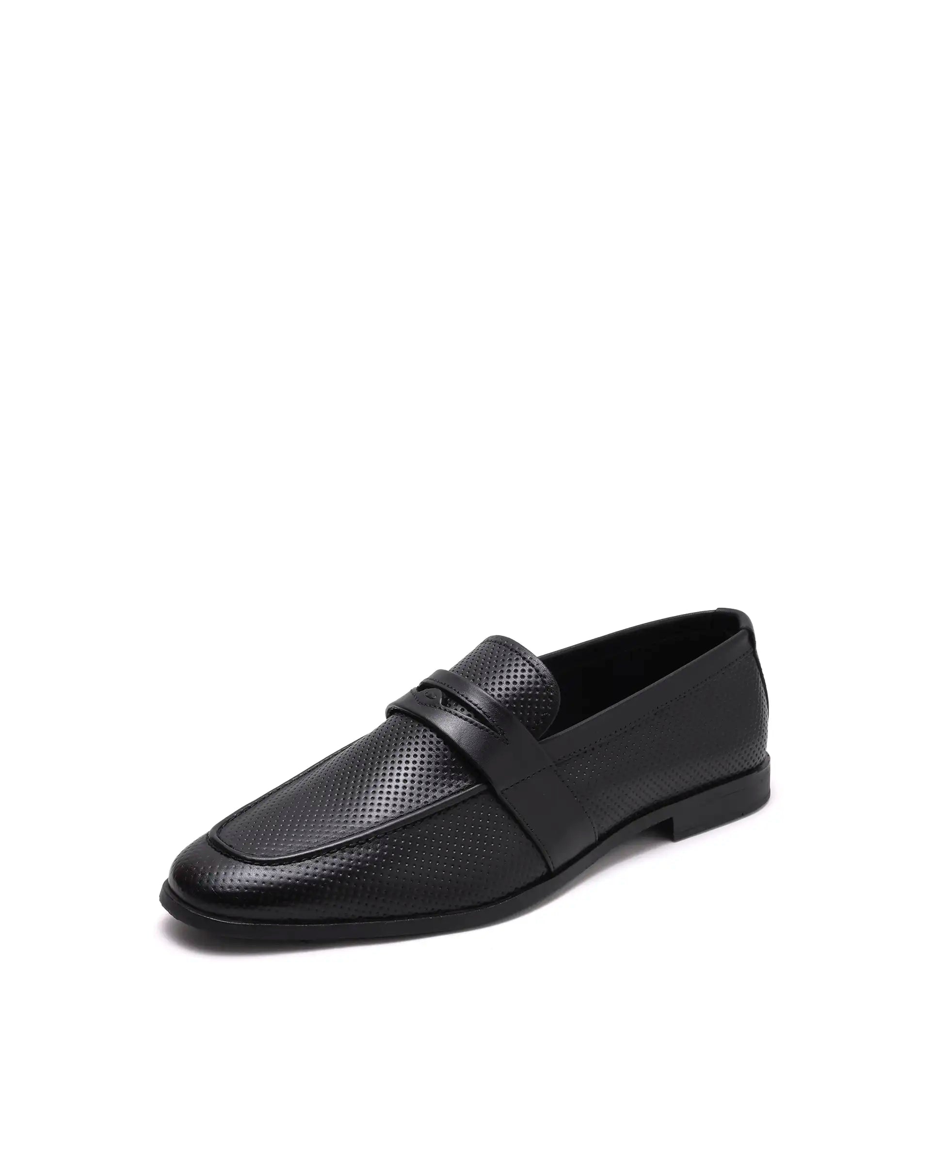 Rare Rabbit Men's Lucent Black Leather Mocassin