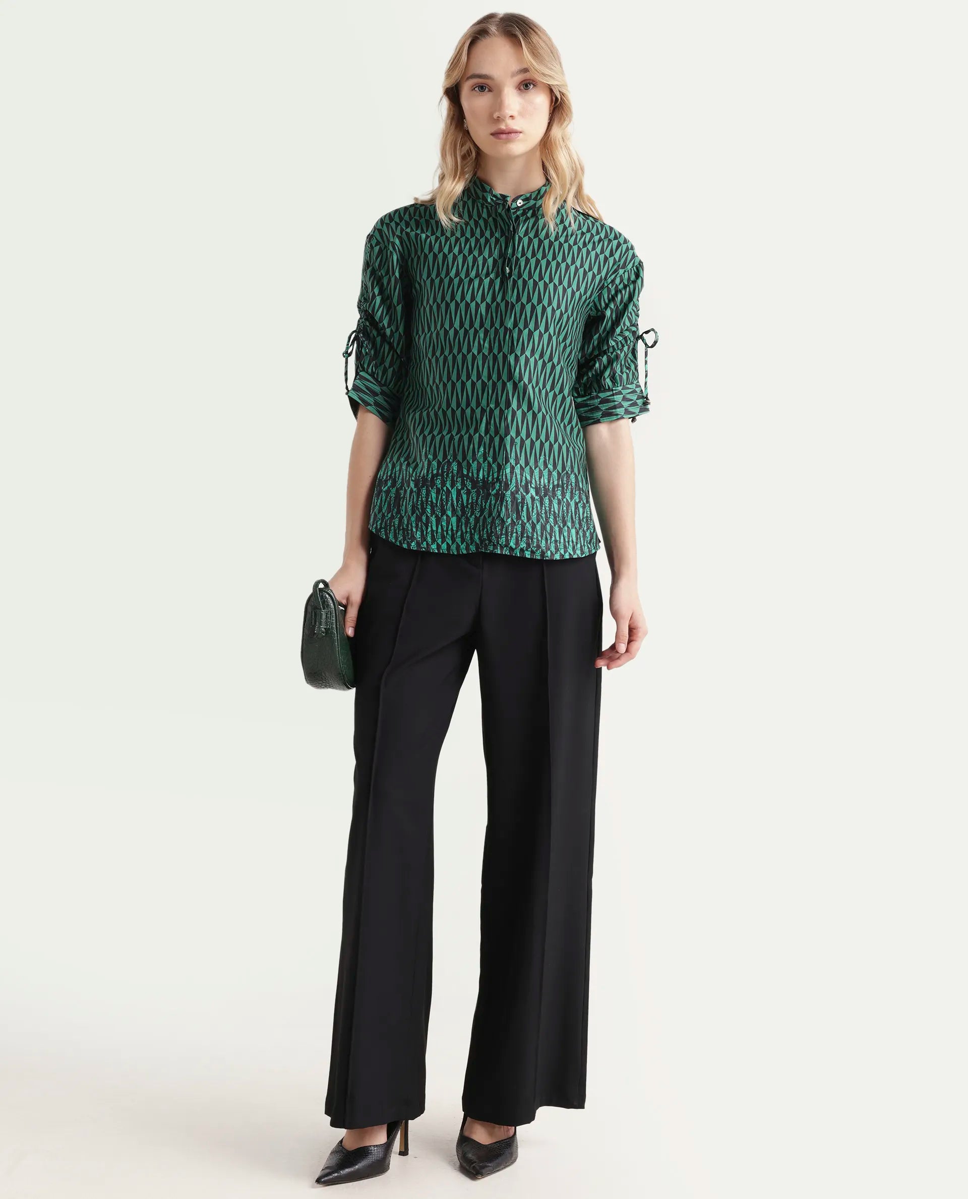 Rareism Women's Tafel Green Cotton Mandarin Collar Geometric Print Regular Fit Top