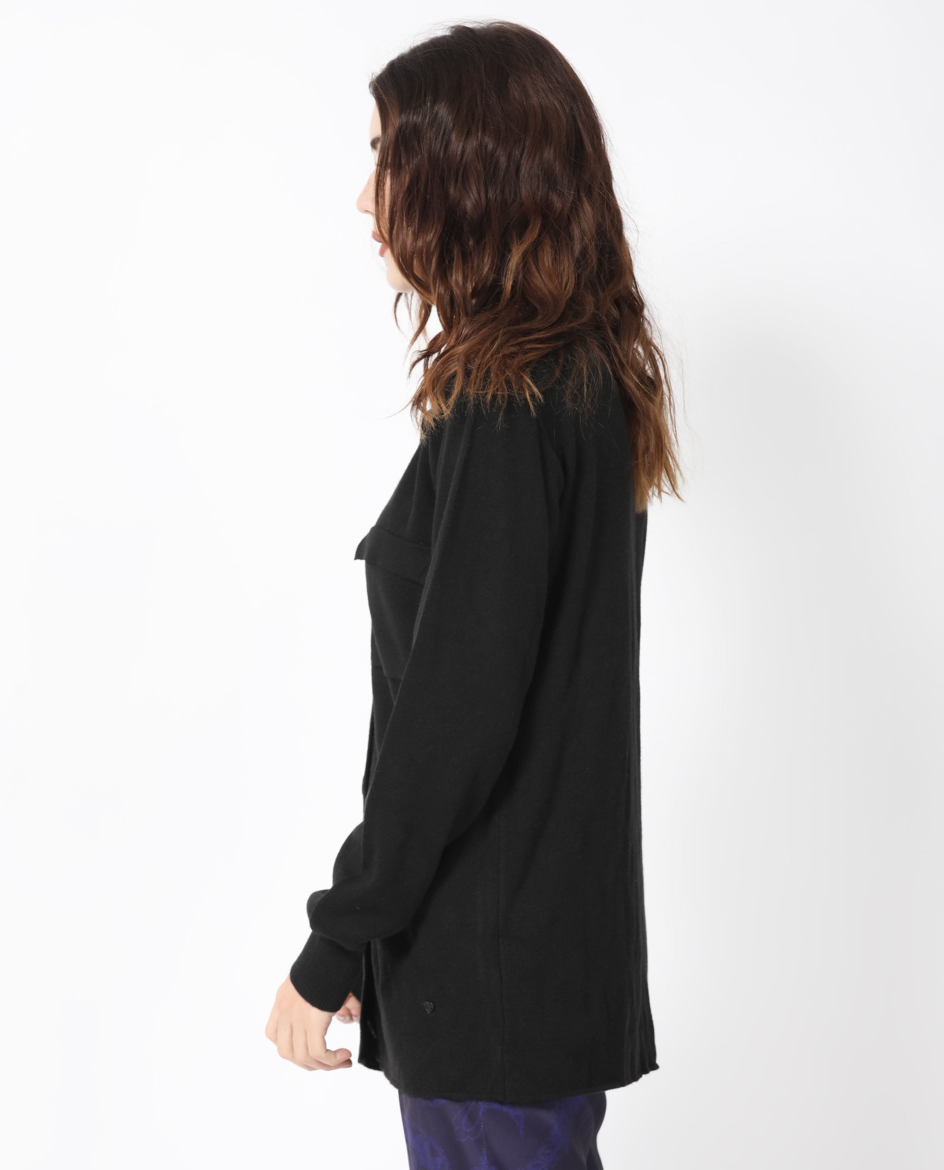 Rareism Women Telkon Black Viscose Fabric Full Sleeves Regular Fit Solid Shirt Collar Sweater