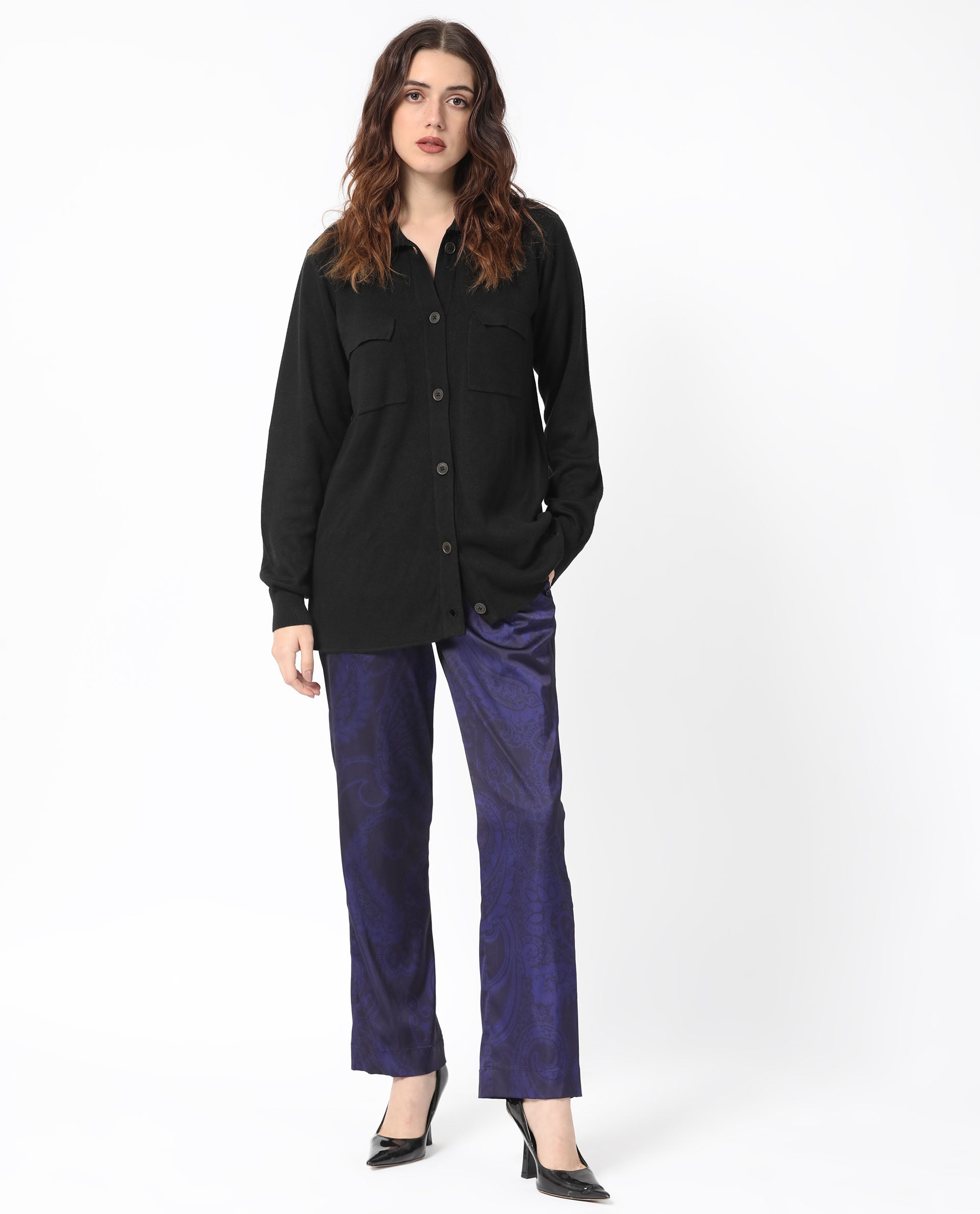 Rareism Women Telkon Black Viscose Fabric Full Sleeves Regular Fit Solid Shirt Collar Sweater