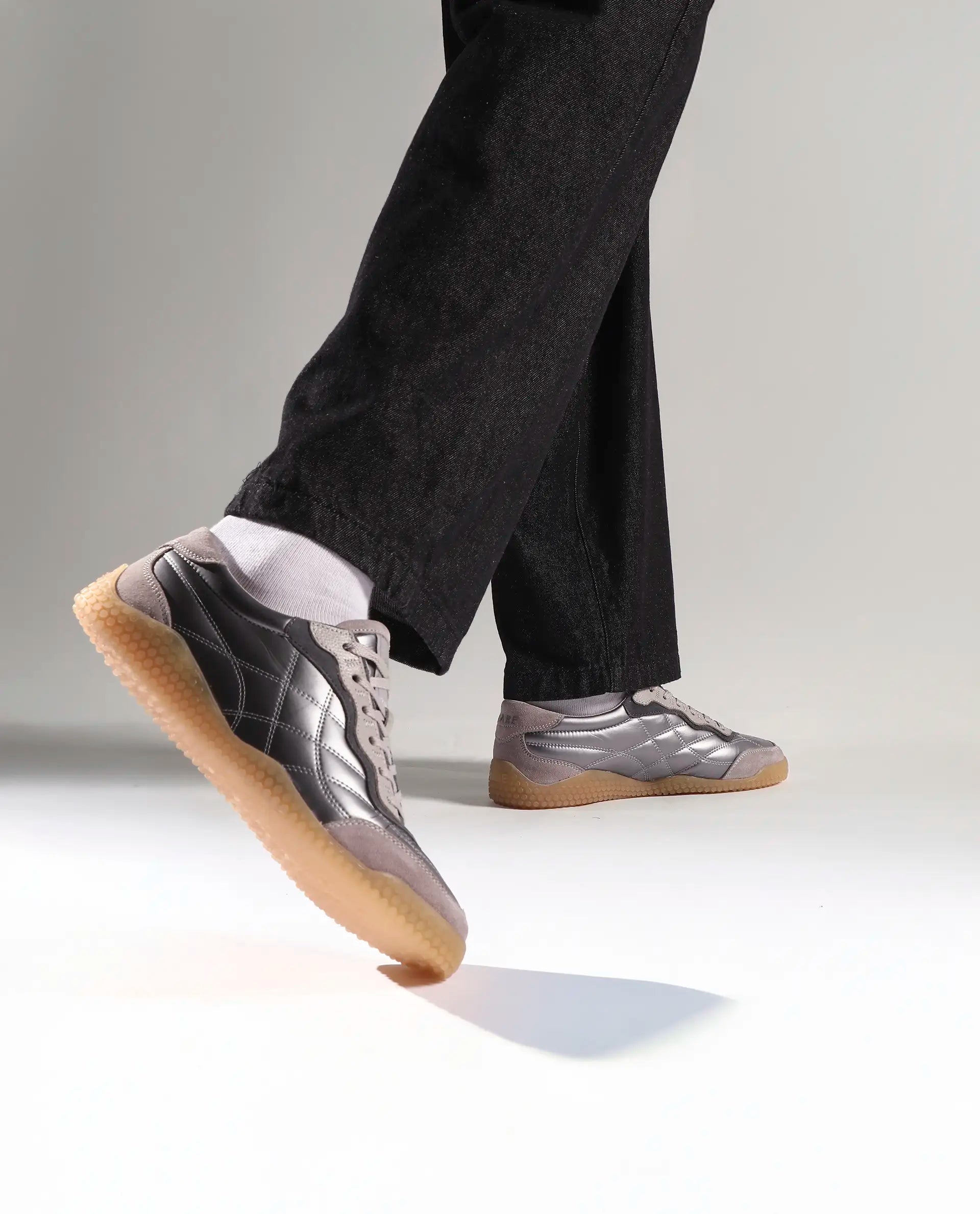 Rare Rabbit Men's Temo Silver Parachute Lace-Up Closure Sneaker