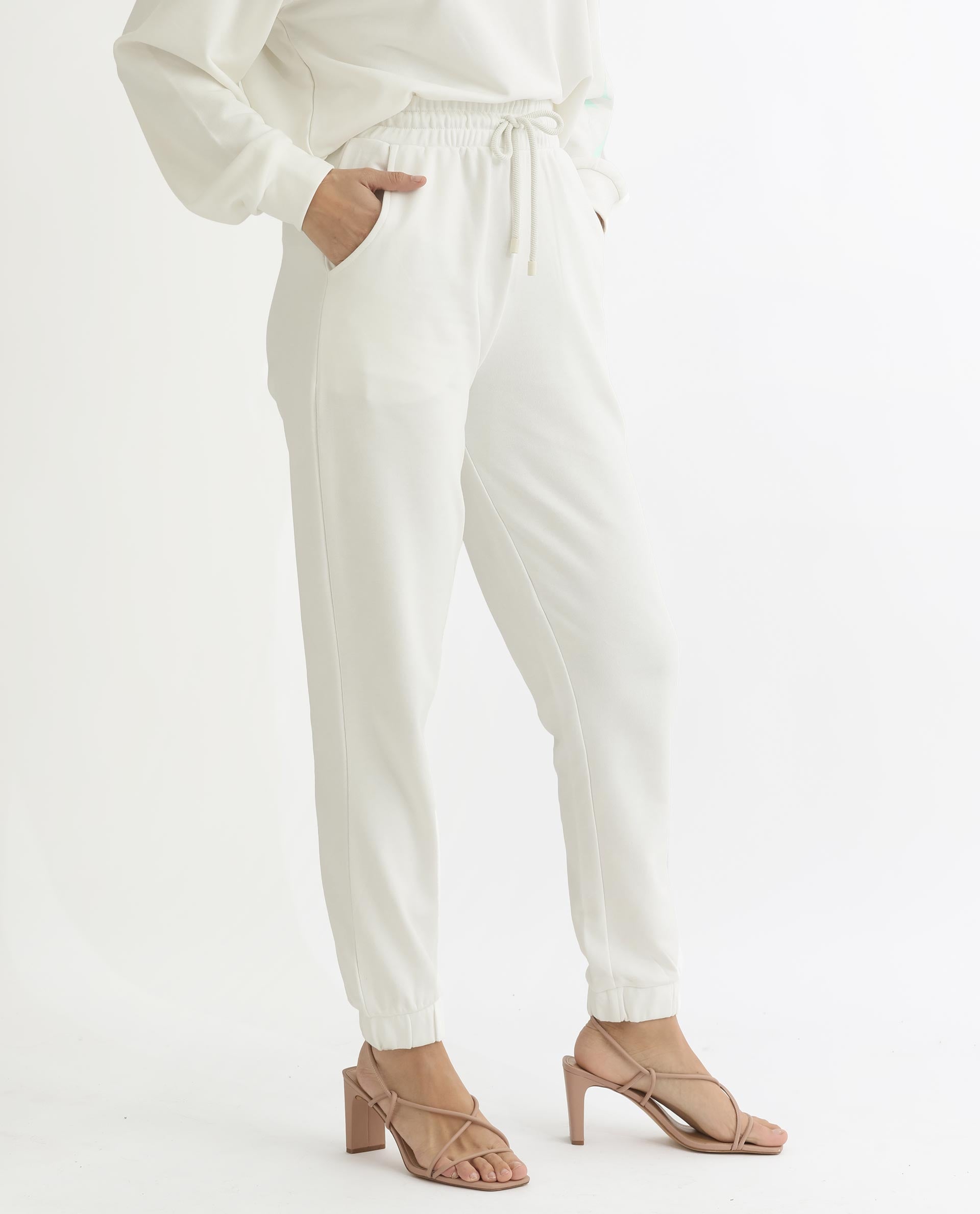 Rareism Articale Women Terac T Off White Poly Cotton Fabric Drawstring Closure Regular Fit Plain Ankle Length Track Pant