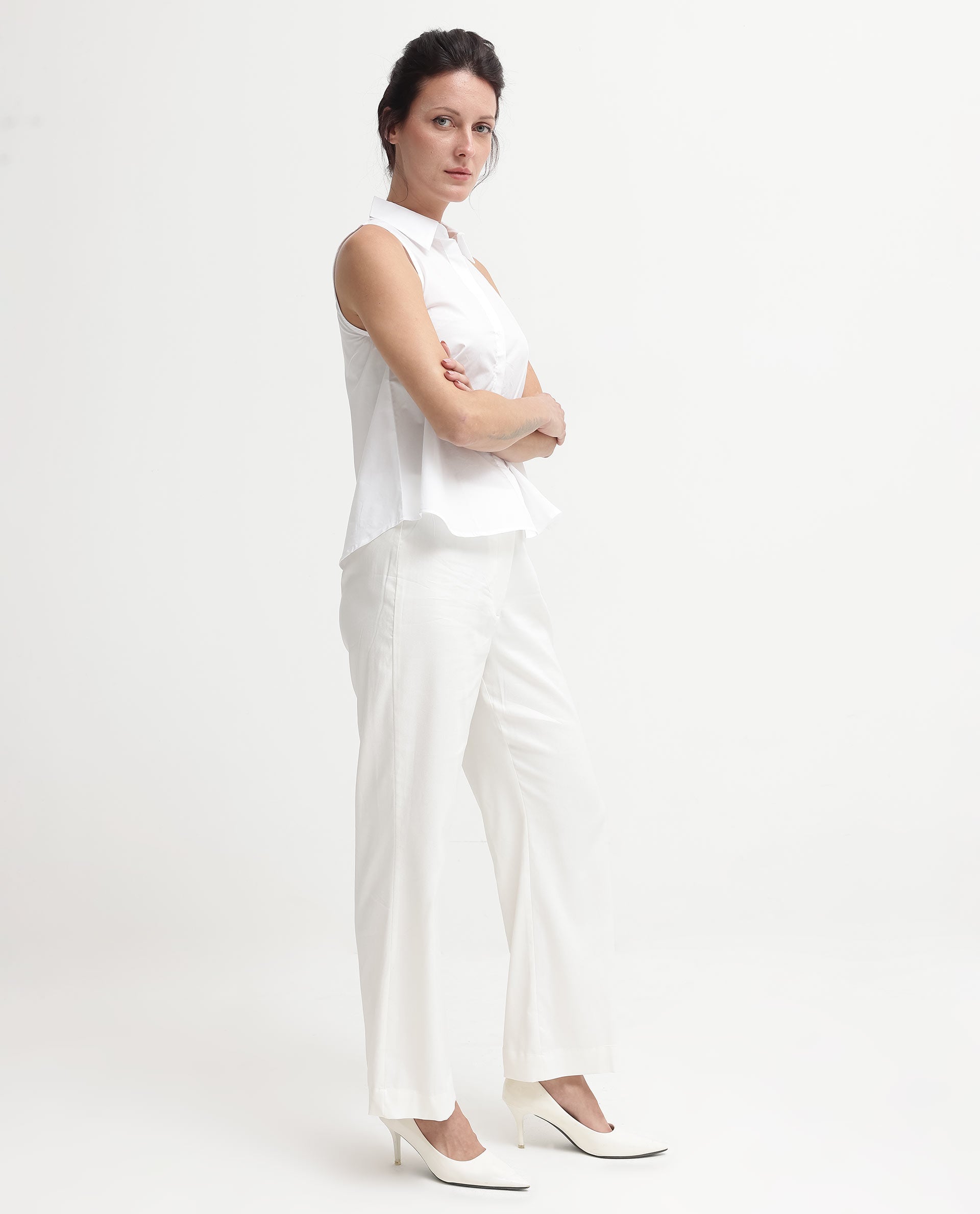 Rareism Women Thebe-SC White Cotton Fabric Sleeveless Collared Neck Button Closure Solid Regular Fit Top