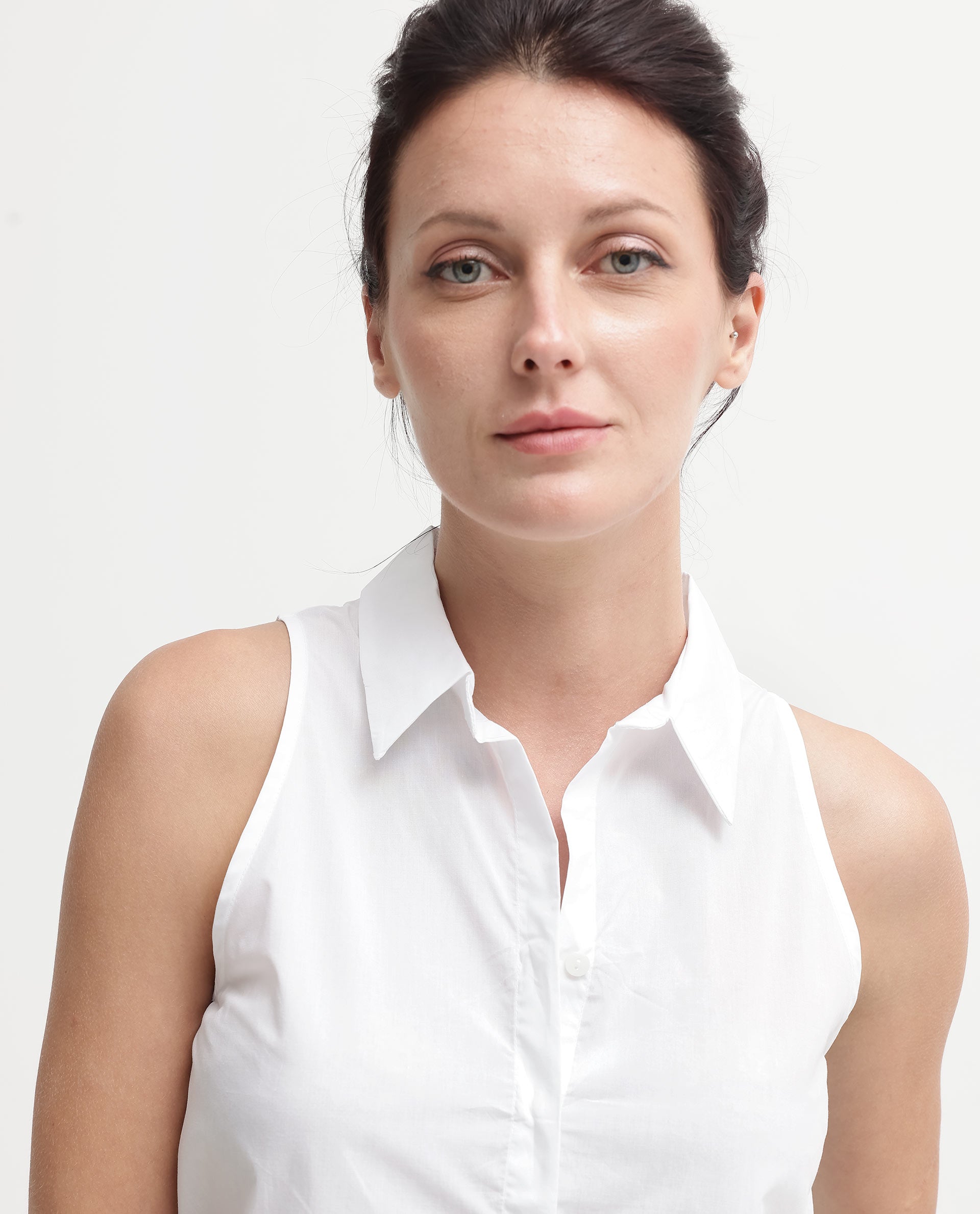 Rareism Women Thebe-SC White Cotton Fabric Sleeveless Collared Neck Button Closure Solid Regular Fit Top