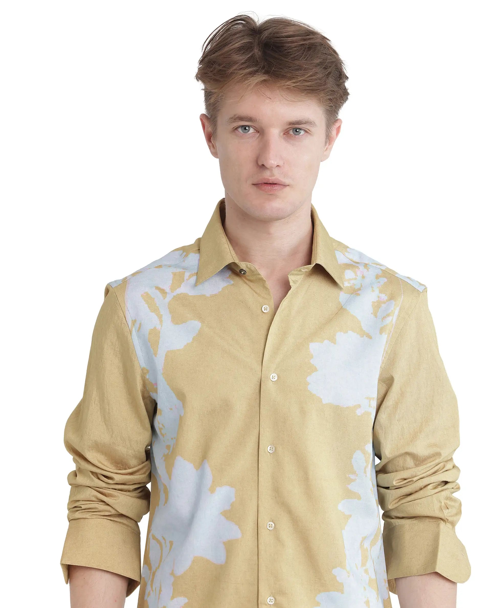 Rare Rabbit Men Tobo Dusky Green Viscose Fabric Full Sleeve Regular Collar Floral Printed Shirt