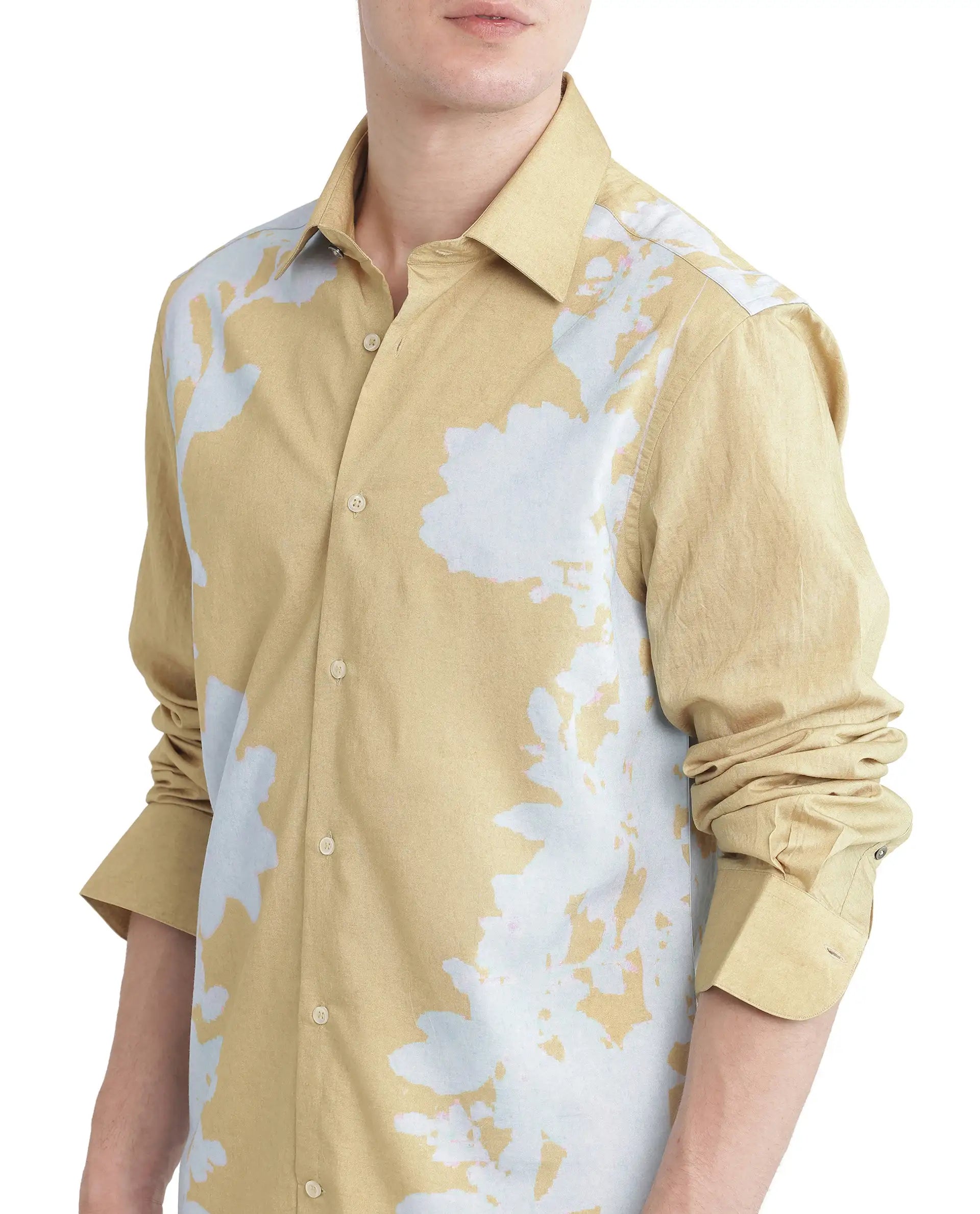 Rare Rabbit Men Tobo Dusky Green Viscose Fabric Full Sleeve Regular Collar Floral Printed Shirt