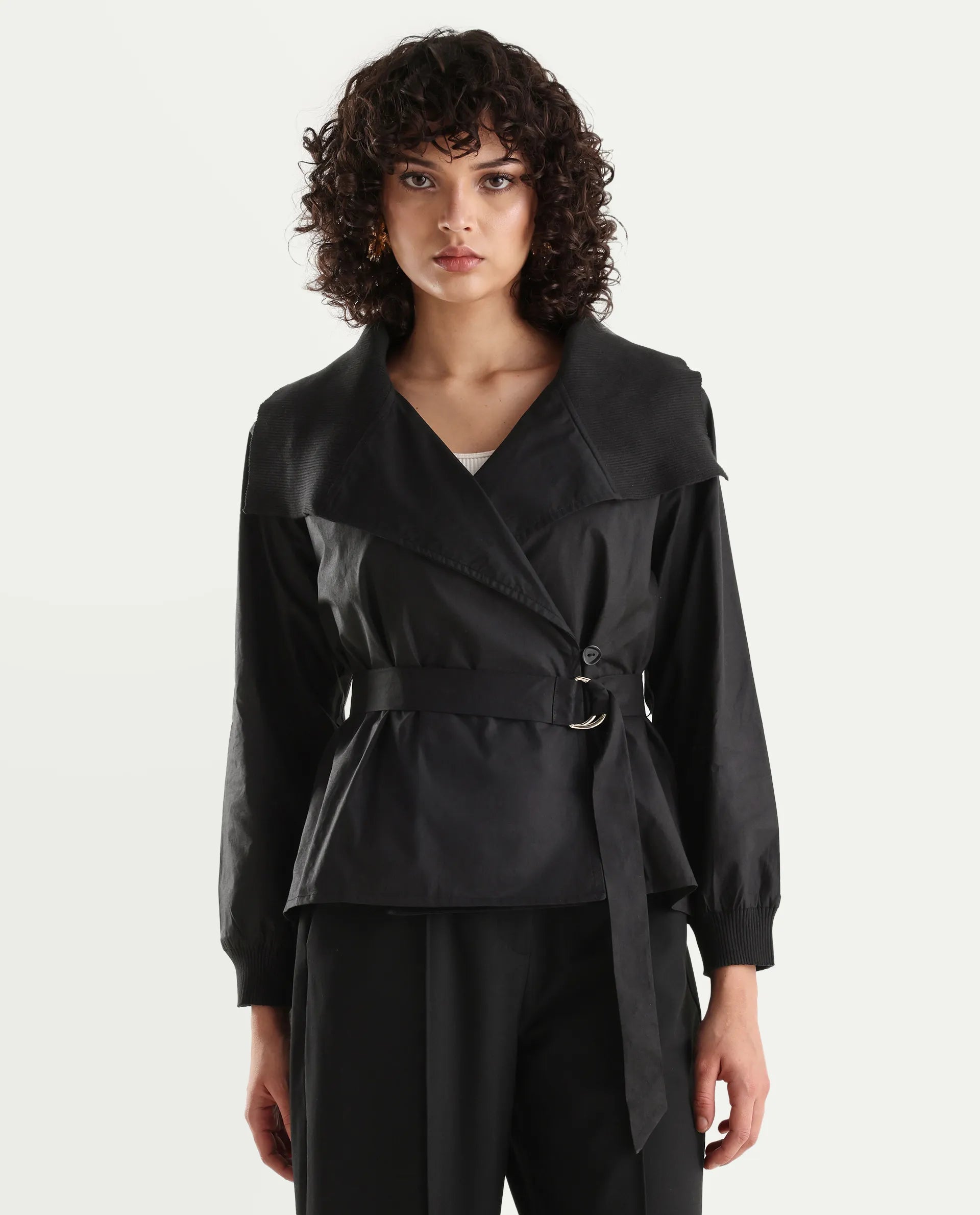 Rareism Women's Tokat Black Cotton Ribbed Collar Plain Ribbed Sleeve Boxy Fit Jacket