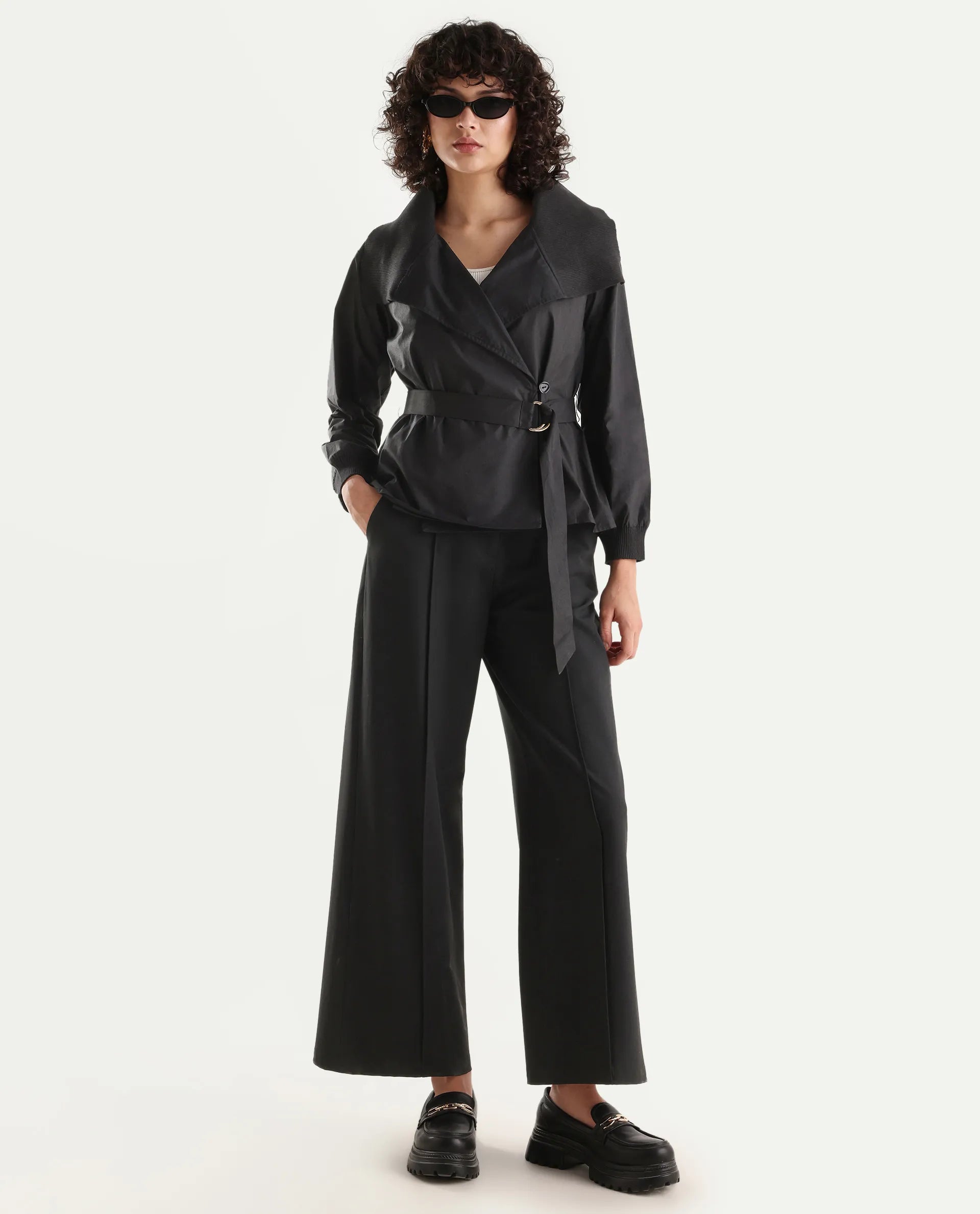 Rareism Women's Tokat Black Cotton Ribbed Collar Plain Ribbed Sleeve Boxy Fit Jacket