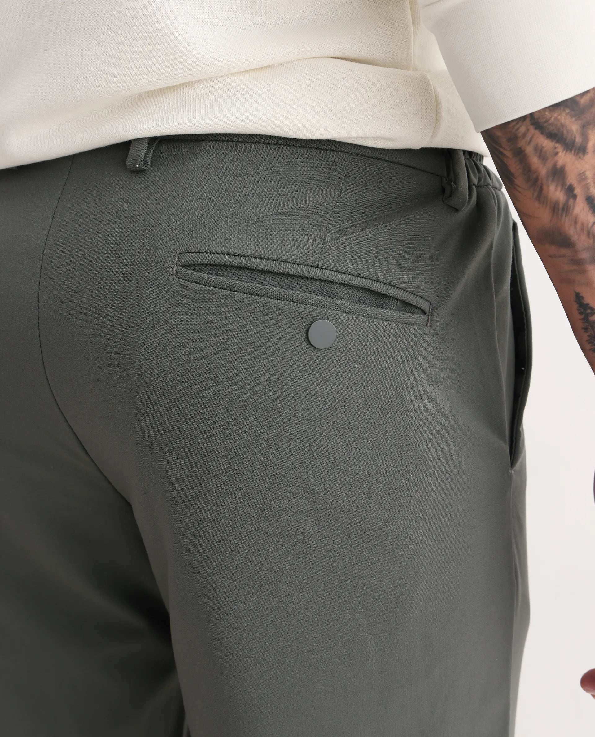 Rare Rabbit Men's Travel-26R Olive Polyester Blend Plain Regular Fit Trouser