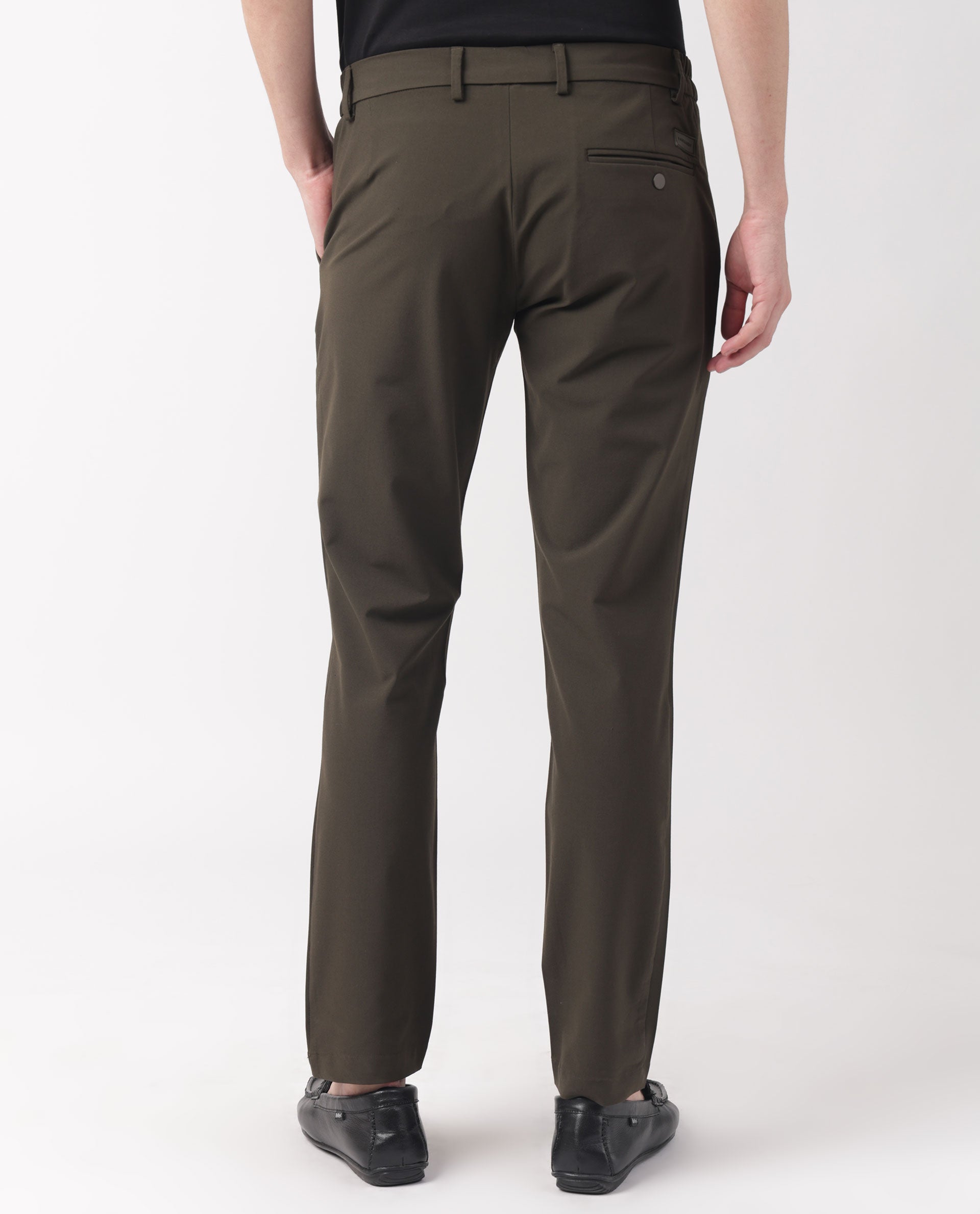 Rare Rabbit Men's Travellers Dark Olive Solid Mid-Rise Regular Fit Trouser
