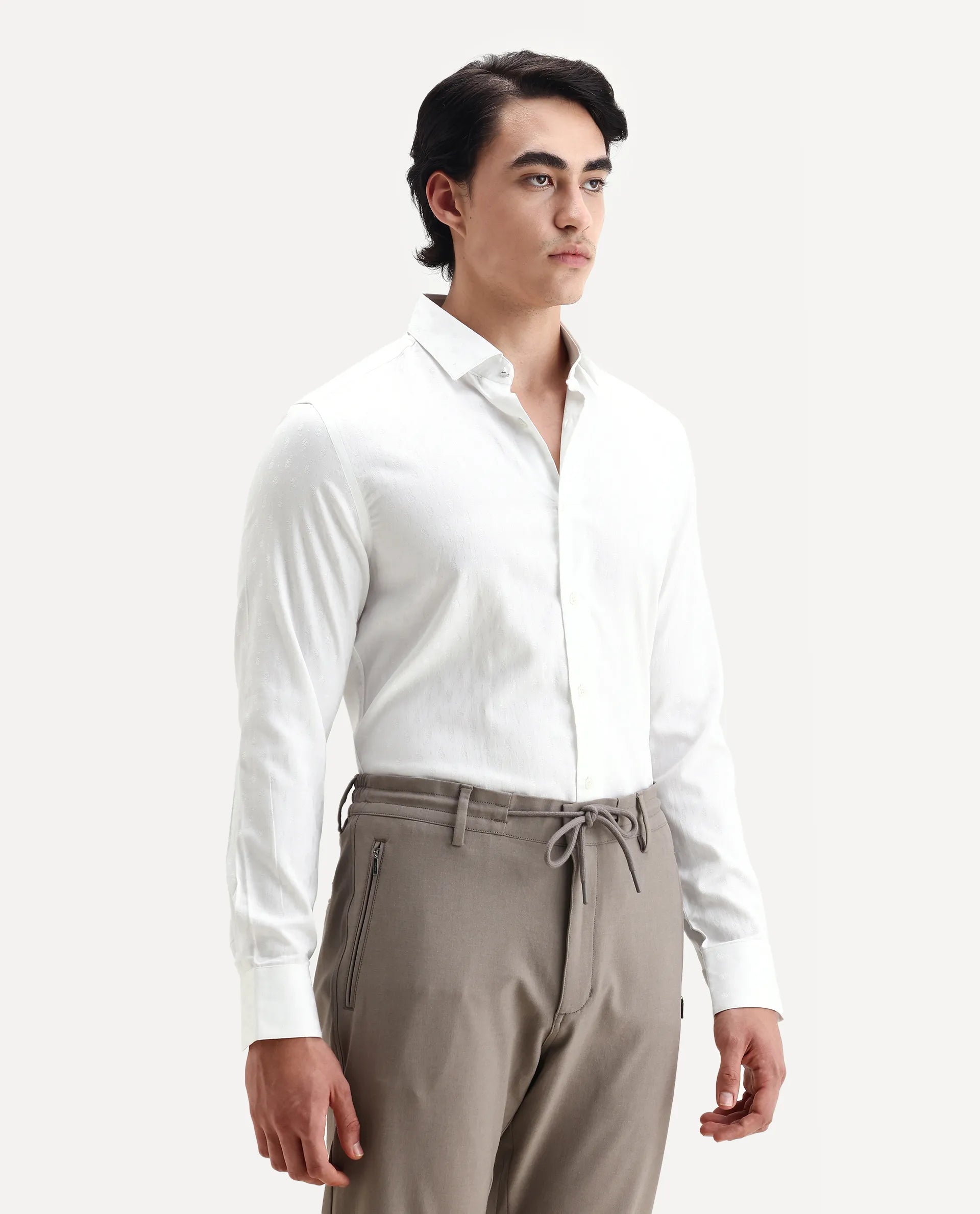 Rare Rabbit Men's Trica White Cotton Plain Regular Fit Full Sleeve Collared Shirt