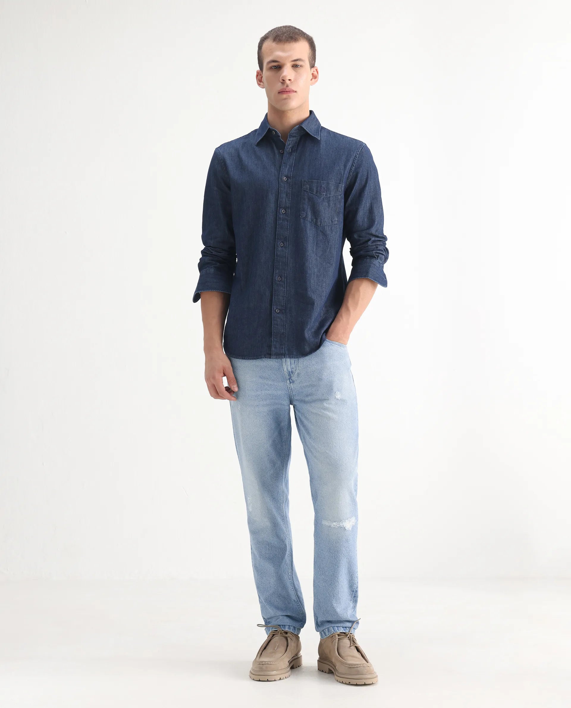 Rare Rabbit Mens Trika Light Blue Cotton Mid Wash Solid Regular Fit Jeans