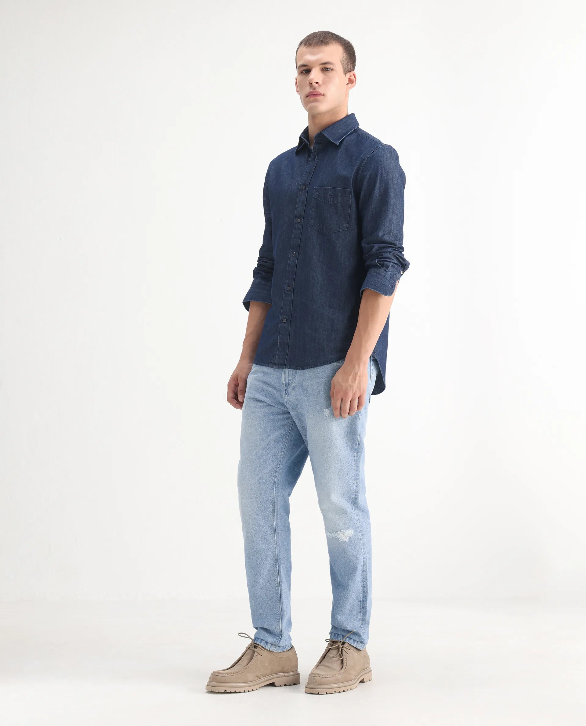 Rare Rabbit Mens Trika Light Blue Cotton Mid Wash Solid Regular Fit Jeans