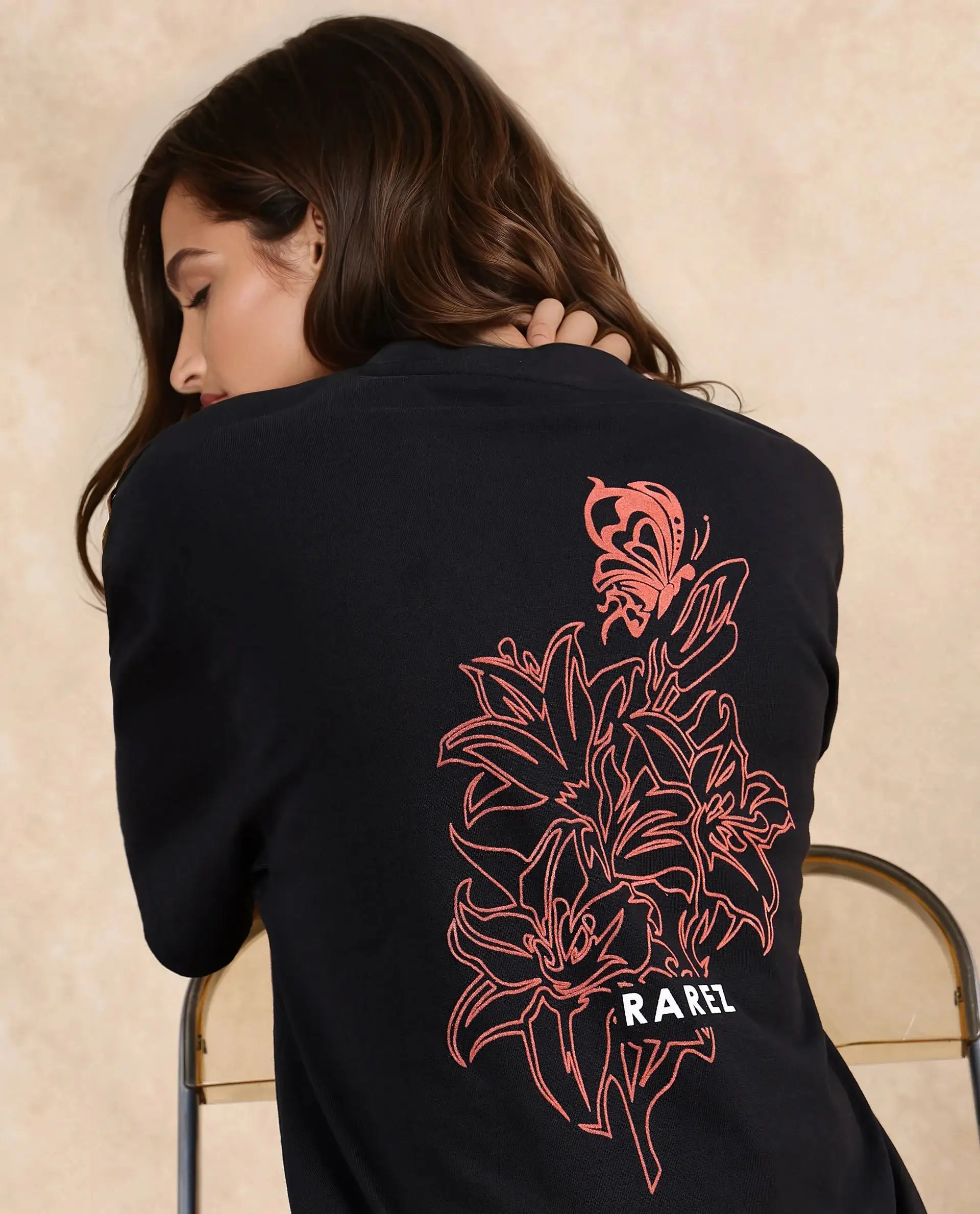 Rareism Women Trill Black Cotton Blend Fabric Short Sleeve Crew Neck Oversized Fit Graphic Print T-Shirt