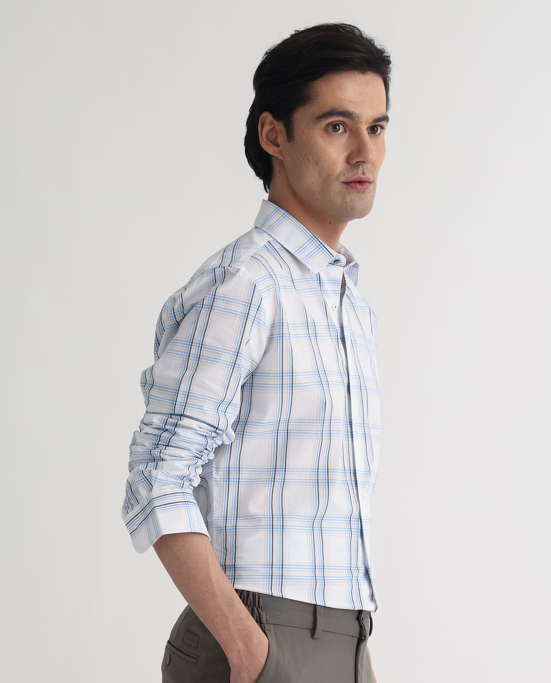 Rare Rabbit Men's Turvo White Cotton Fabric Full Sleeves Checks Shirt