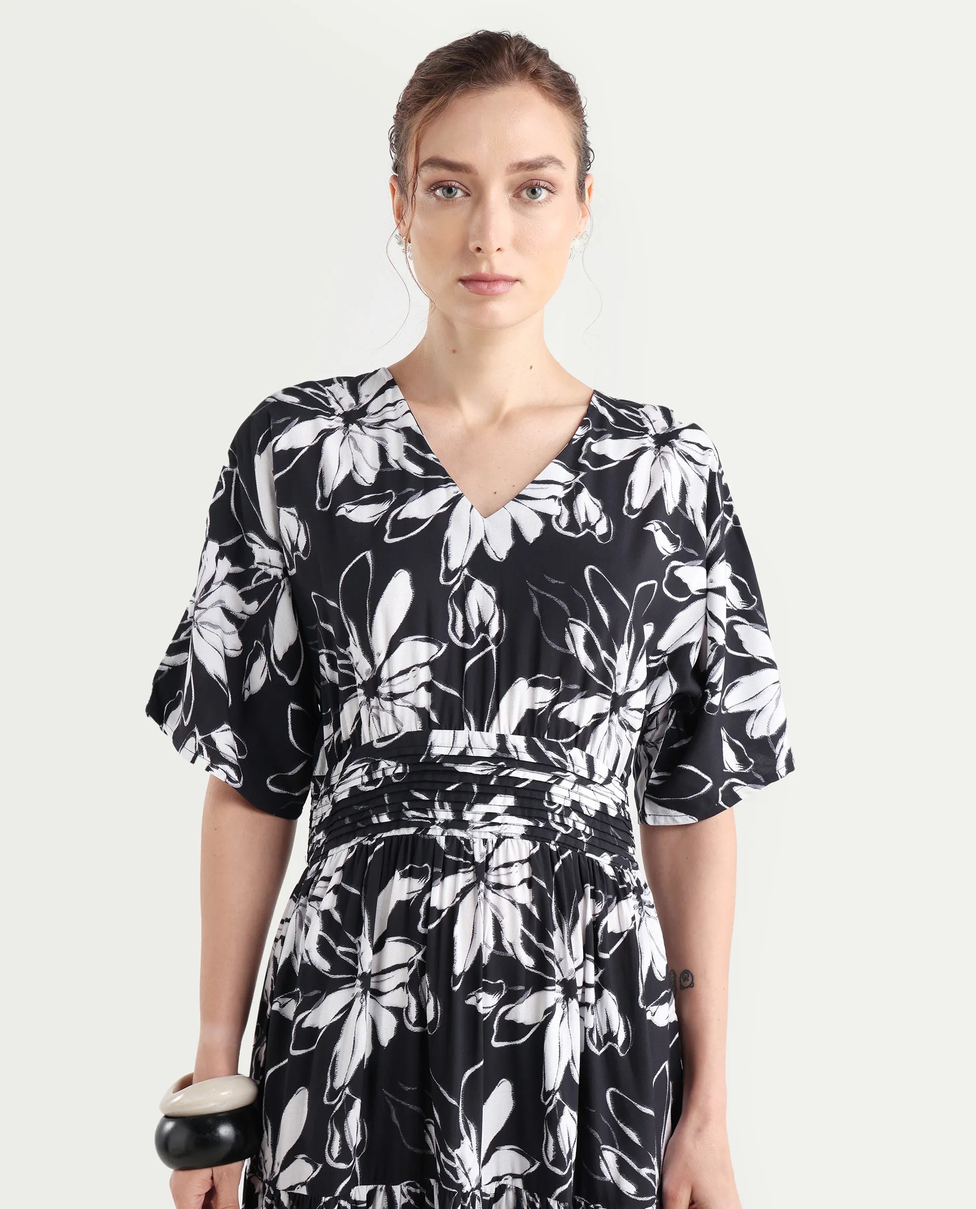 Rareism Women's Tuzio Black Viscose V-Neck Floral Print Extended Sleeves Maxi Fit And Flare Dress