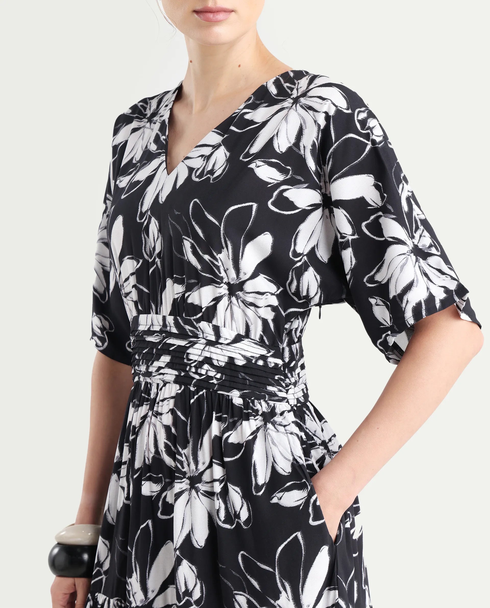 Rareism Women's Tuzio Black Viscose V-Neck Floral Print Extended Sleeves Maxi Fit And Flare Dress