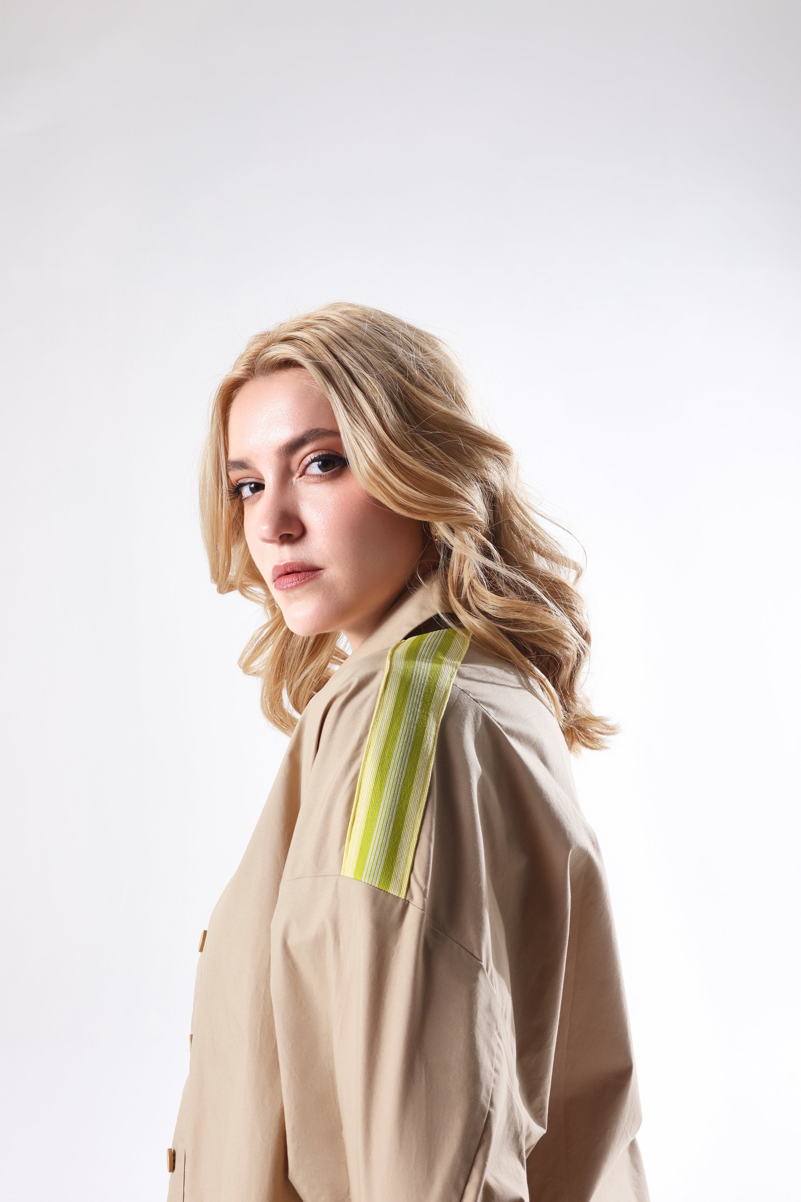 Rareism Women's Nocam S Beige Cotton Spread Collar Plain Cuffed Sleeve Relaxed Fit Shirt