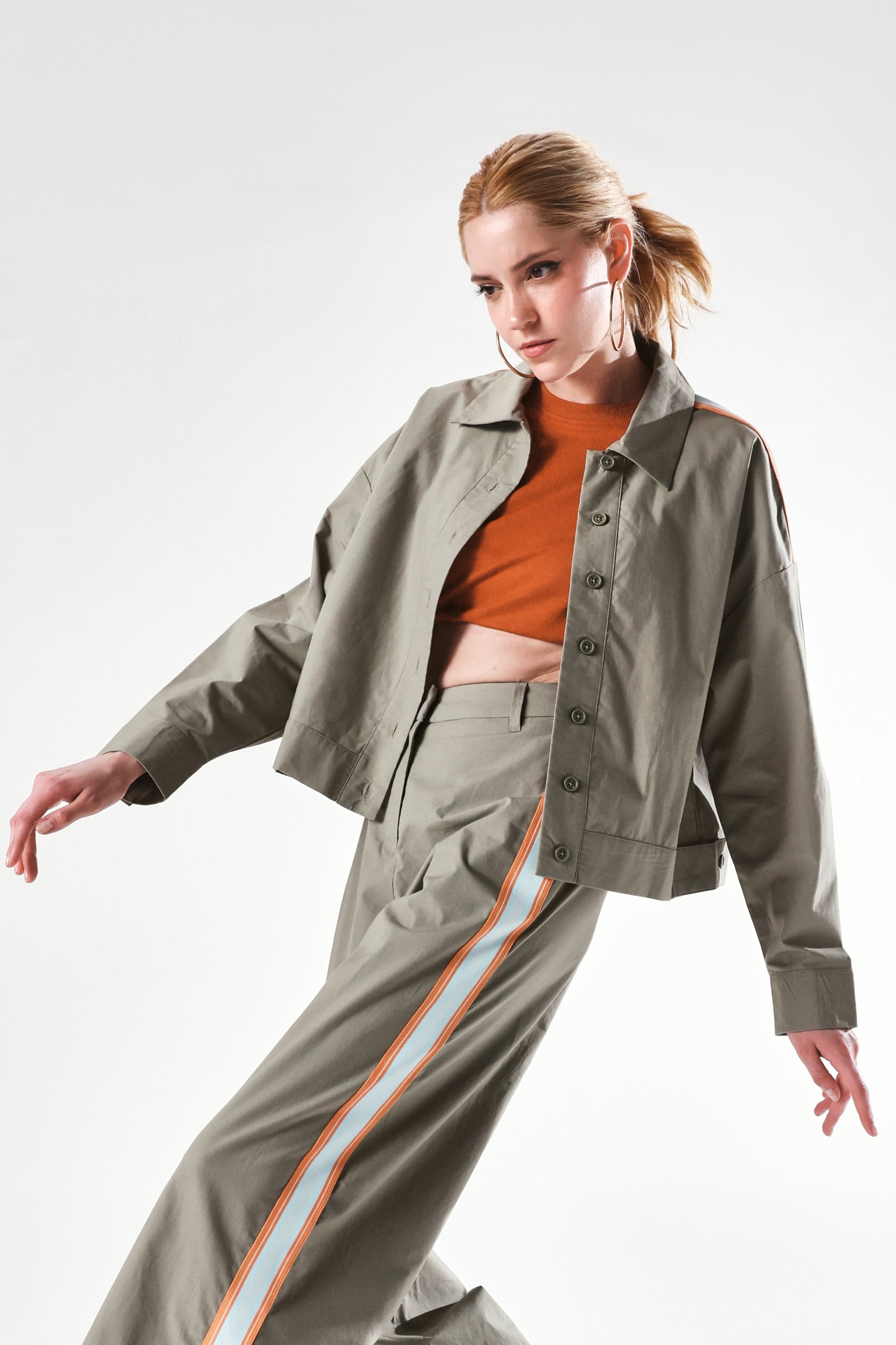 Rareism Women's Nocam S Dusky Green Cotton Spread Collar Plain Cuffed Sleeve Relaxed Fit Shirt