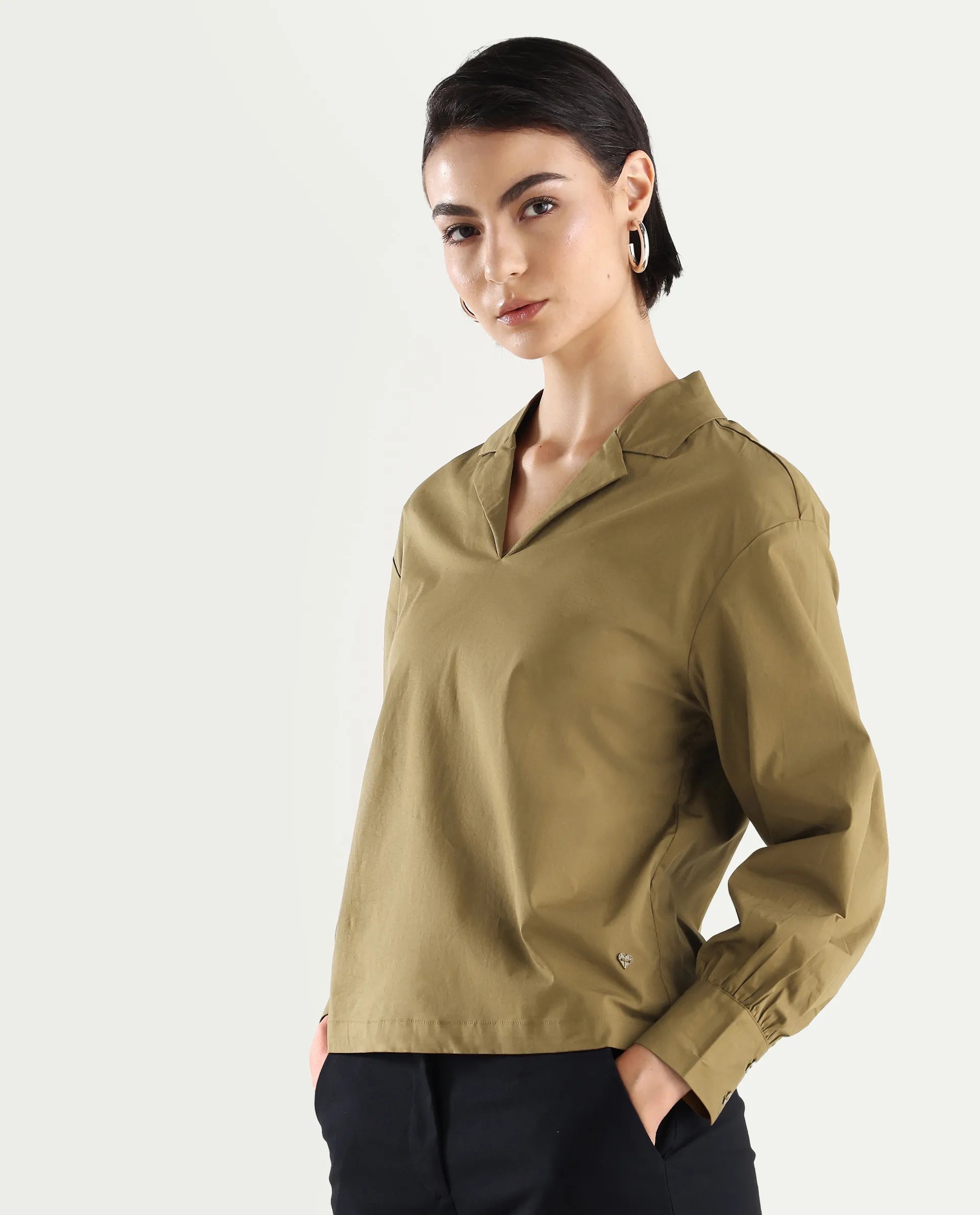 Rareism Women's Uono Light Brown Cotton Blend Lapel Neck Plain Cuffed Sleeve Regular Fit Top