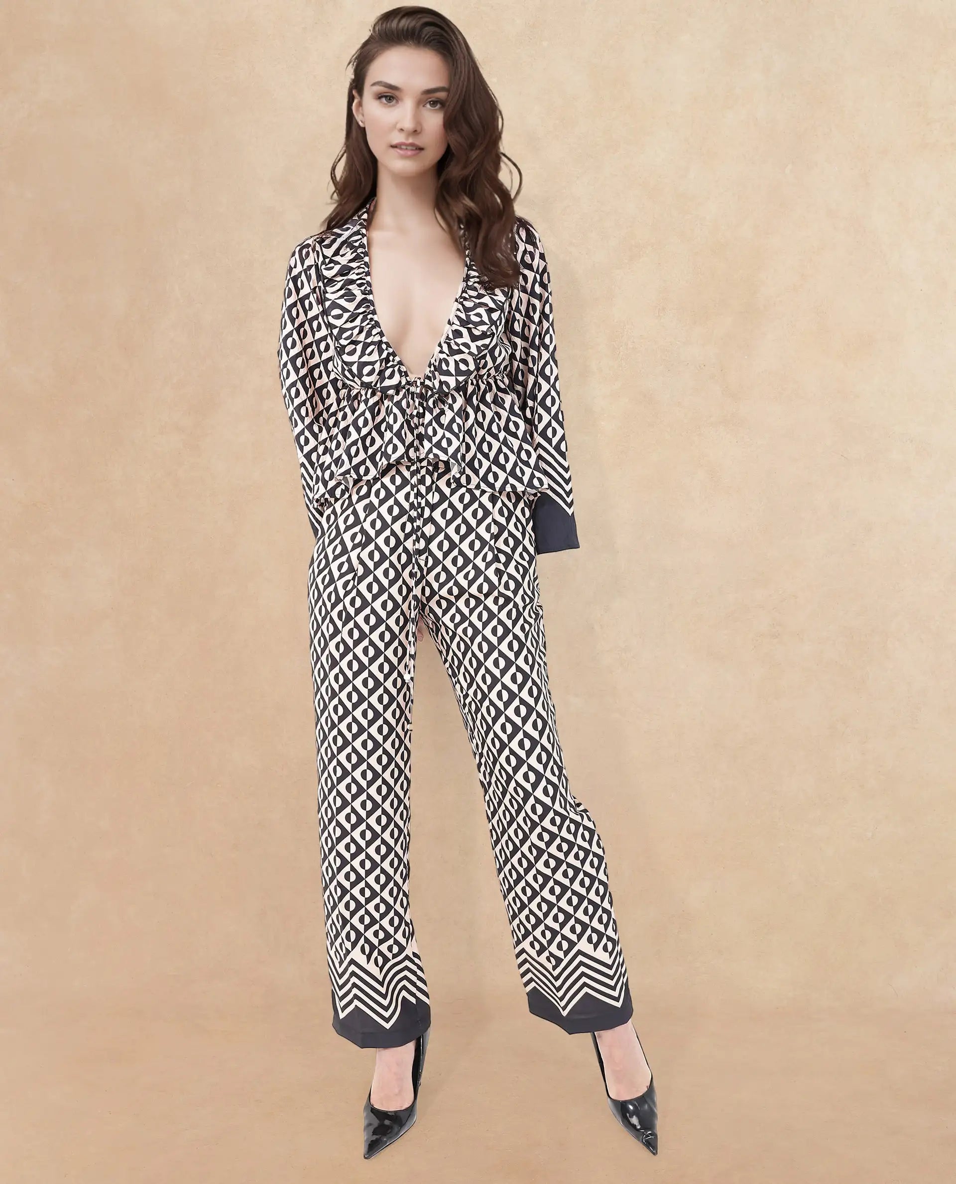 Rareism Women's Urapan Black Polyester Blend Geometric Print Ankle Length Straight Fit Trouser