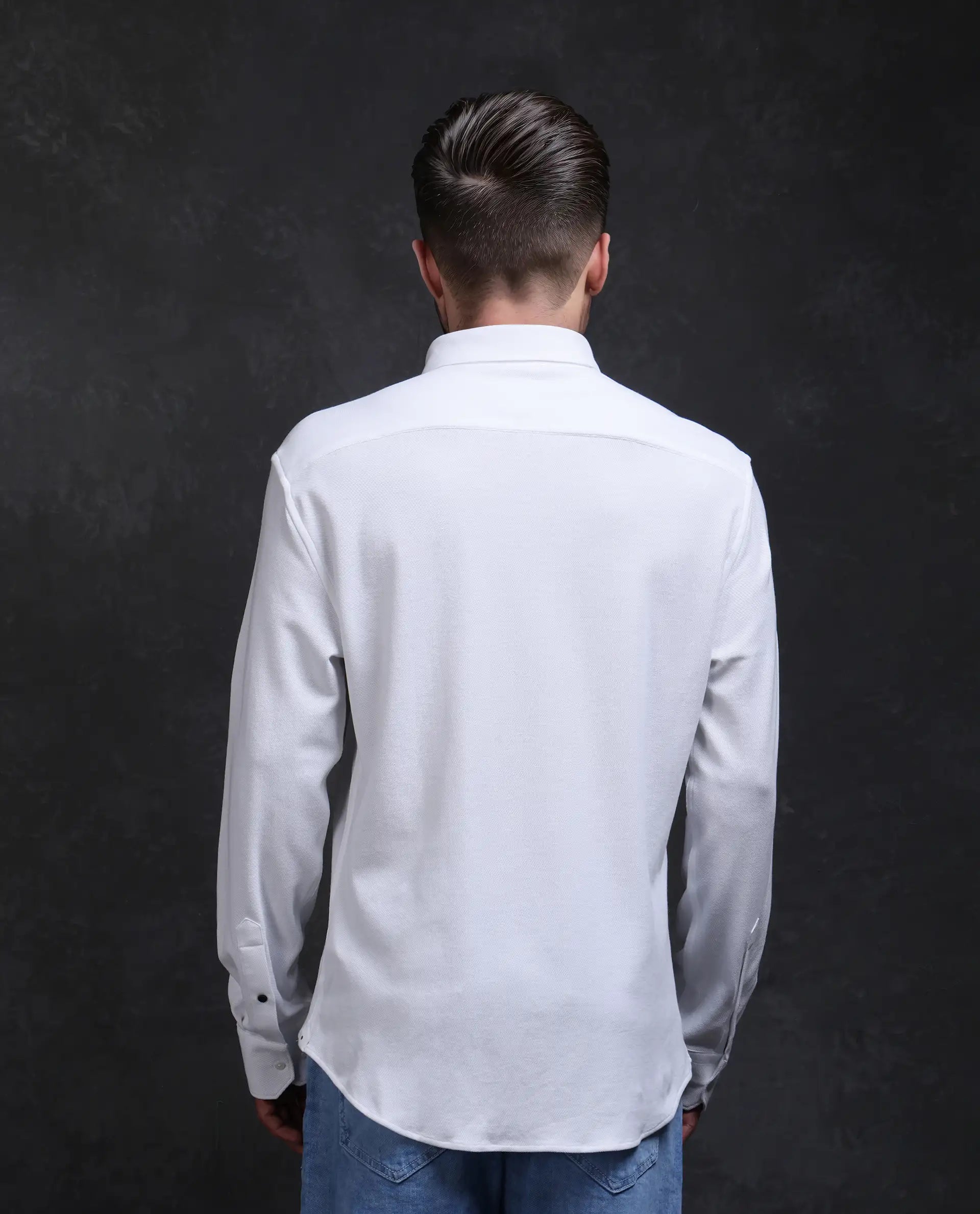 Rare Rabbit Men's Vane-25 White Cotton Plain Regular Fit Full Sleeve Collared Shirt