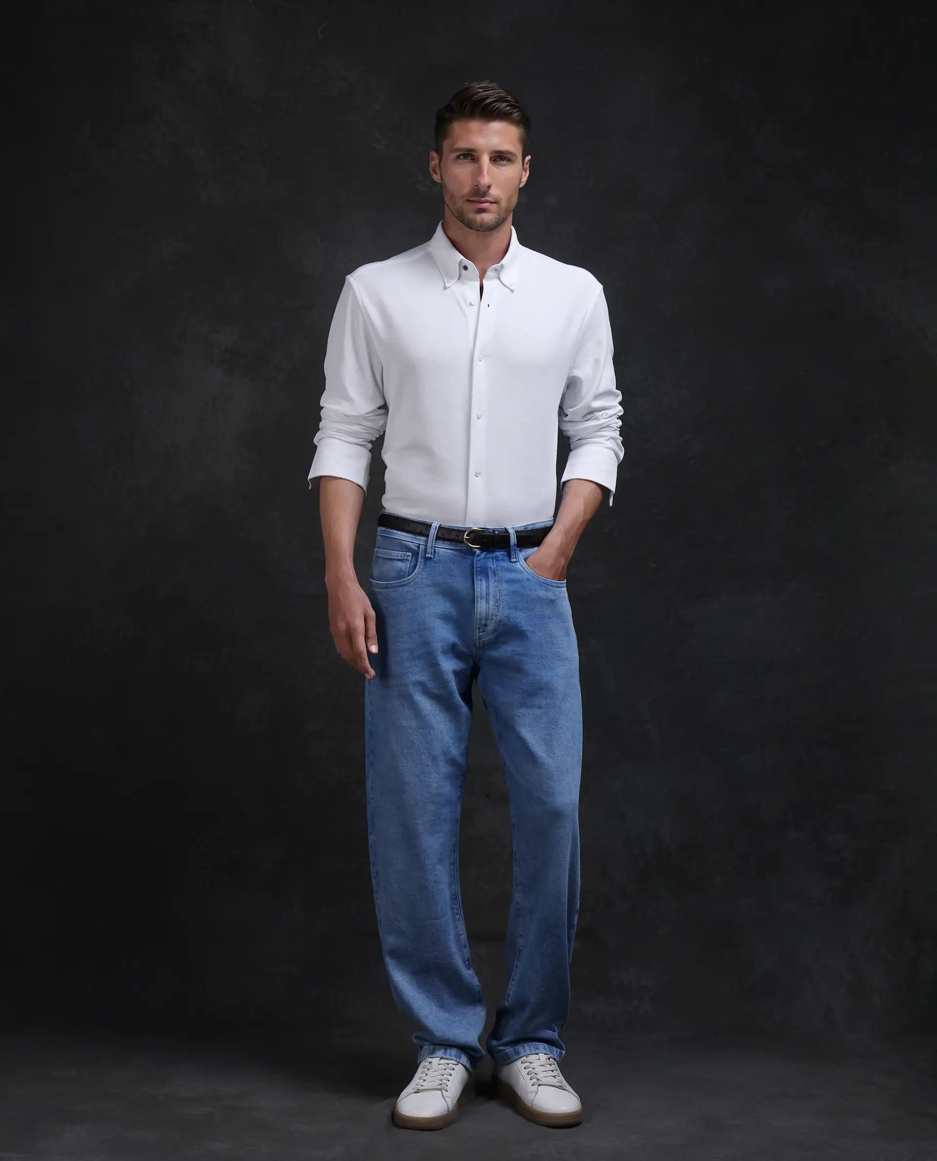 Rare Rabbit Men's Vane-25 White Cotton Plain Regular Fit Full Sleeve Collared Shirt