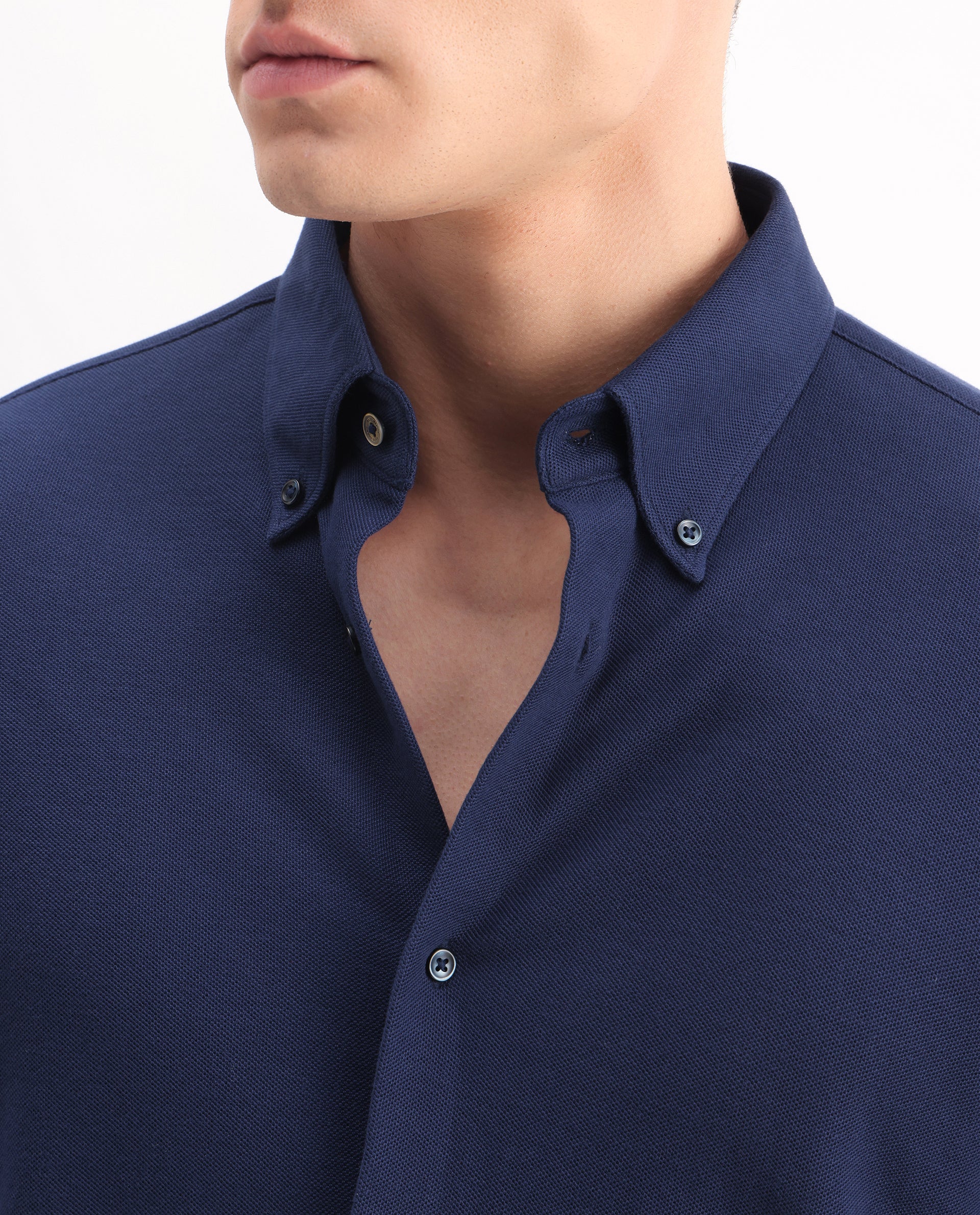 Rare Rabbit Men's Vane-25 Blue Cotton Plain Regular Fit Full Sleeve Collared Shirt