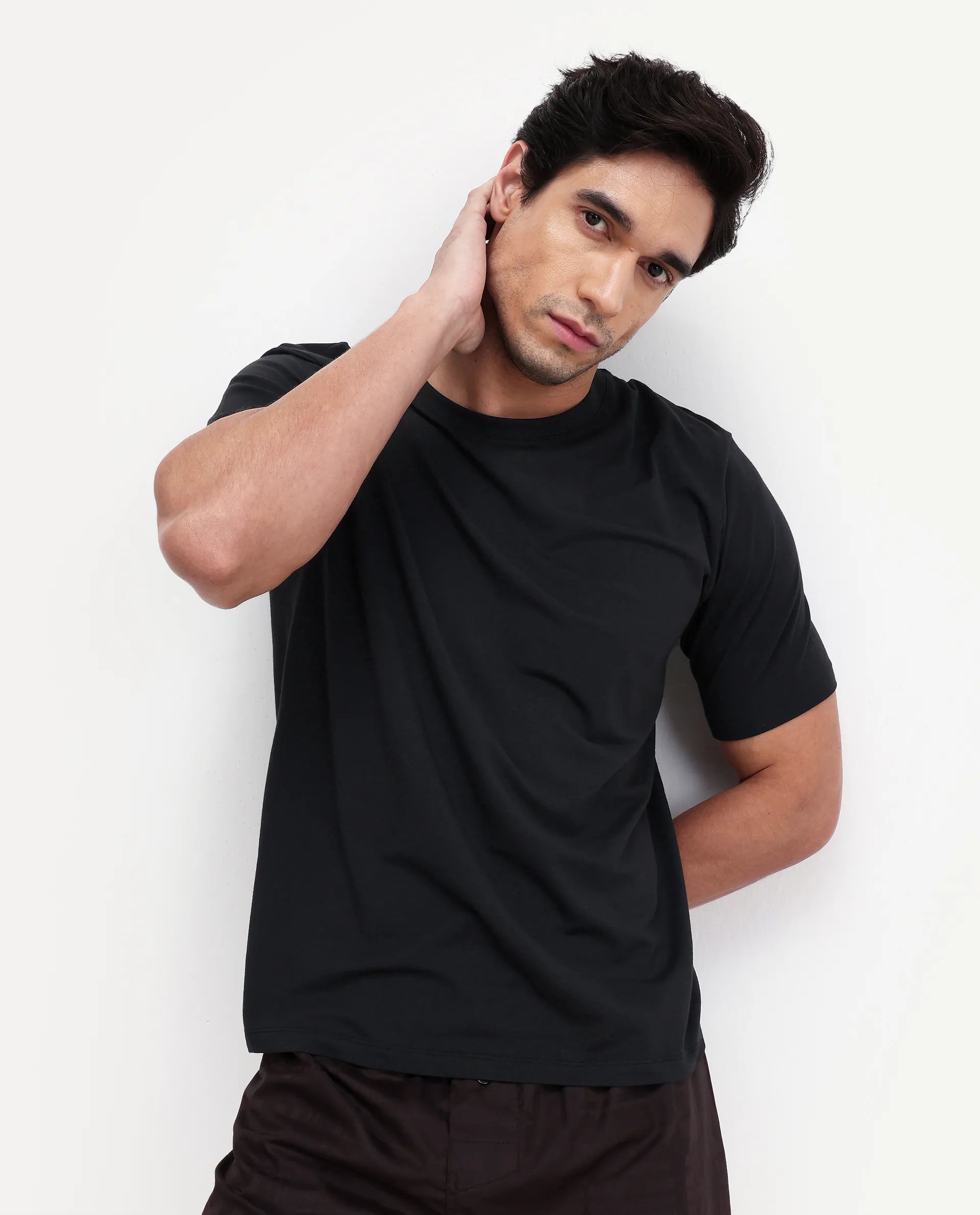 Rare Rabbit Men's Vaux Black Cotton Fabric Half Sleeve Regular Fit Plain T-Shirt