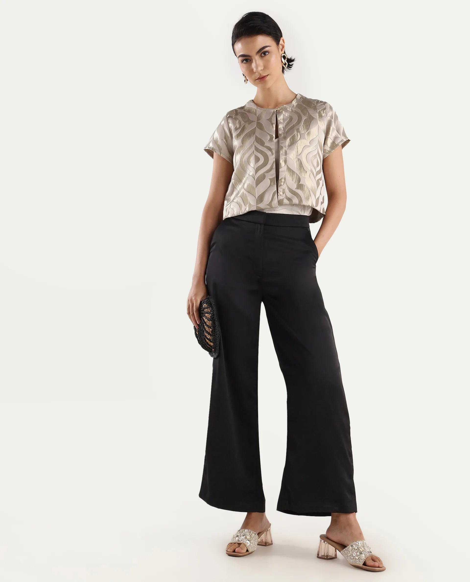 Rareism Women's Vegor Metalic Gold Polyester Blend Crew Neck Jacquard Crop Regular Fit Jacket