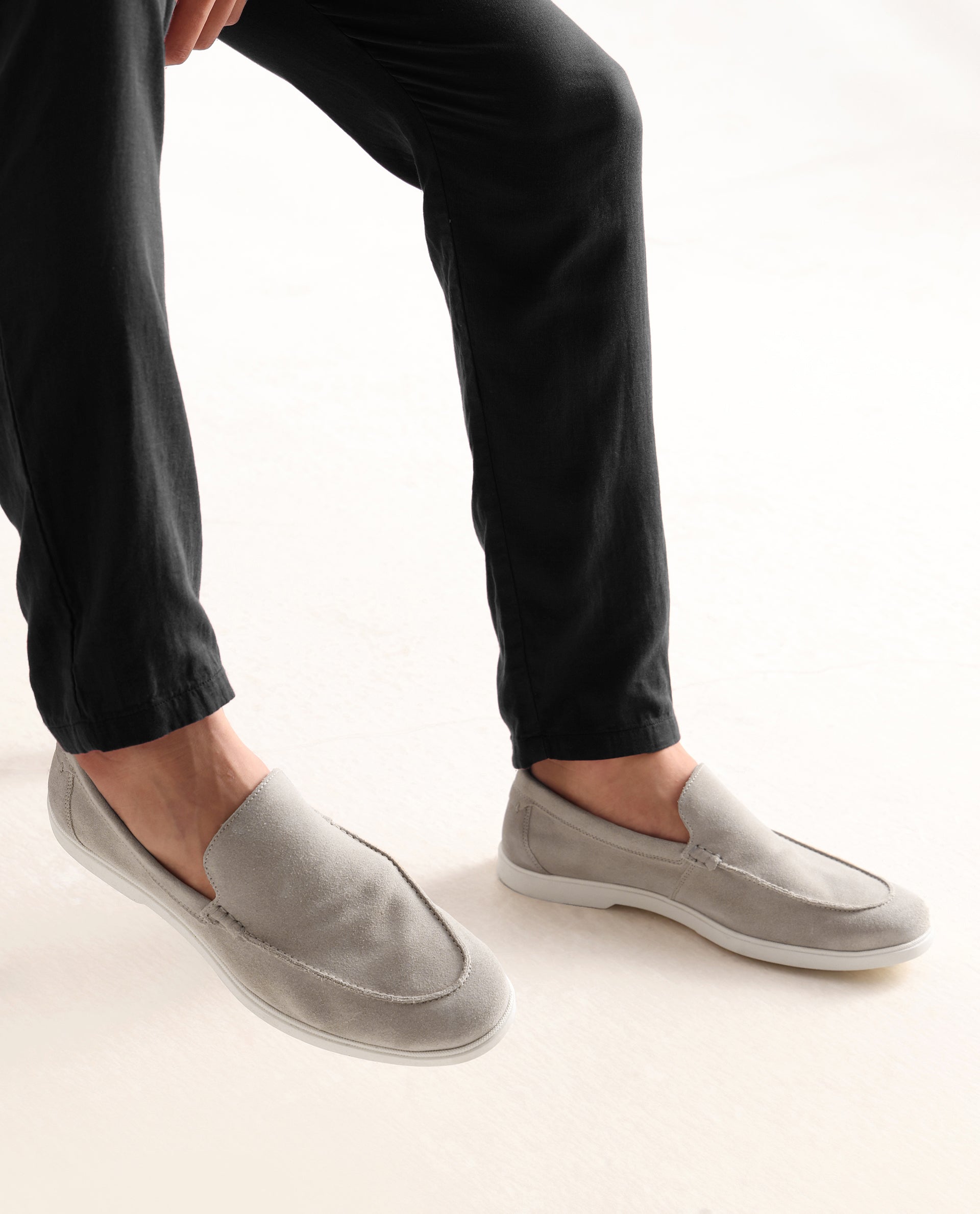 Rare Rabbit Men Velour Sand Suede Leather Slip-On Closure Loafer