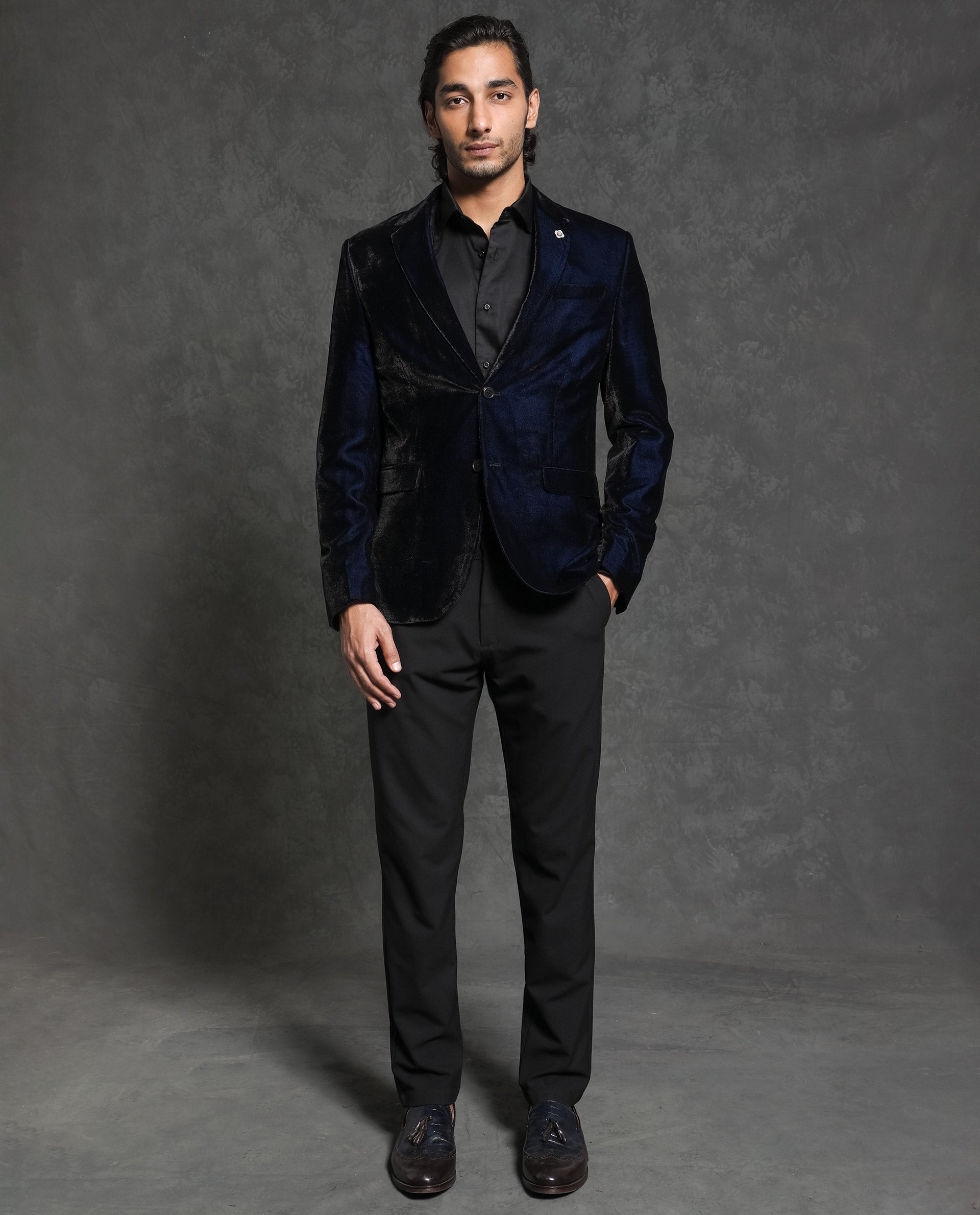 Rare Rabbit Men's Velter Dark Blue Polyester Viscose Fabric Single Breasted Tailored Fit Two Tone Velvet Blazer