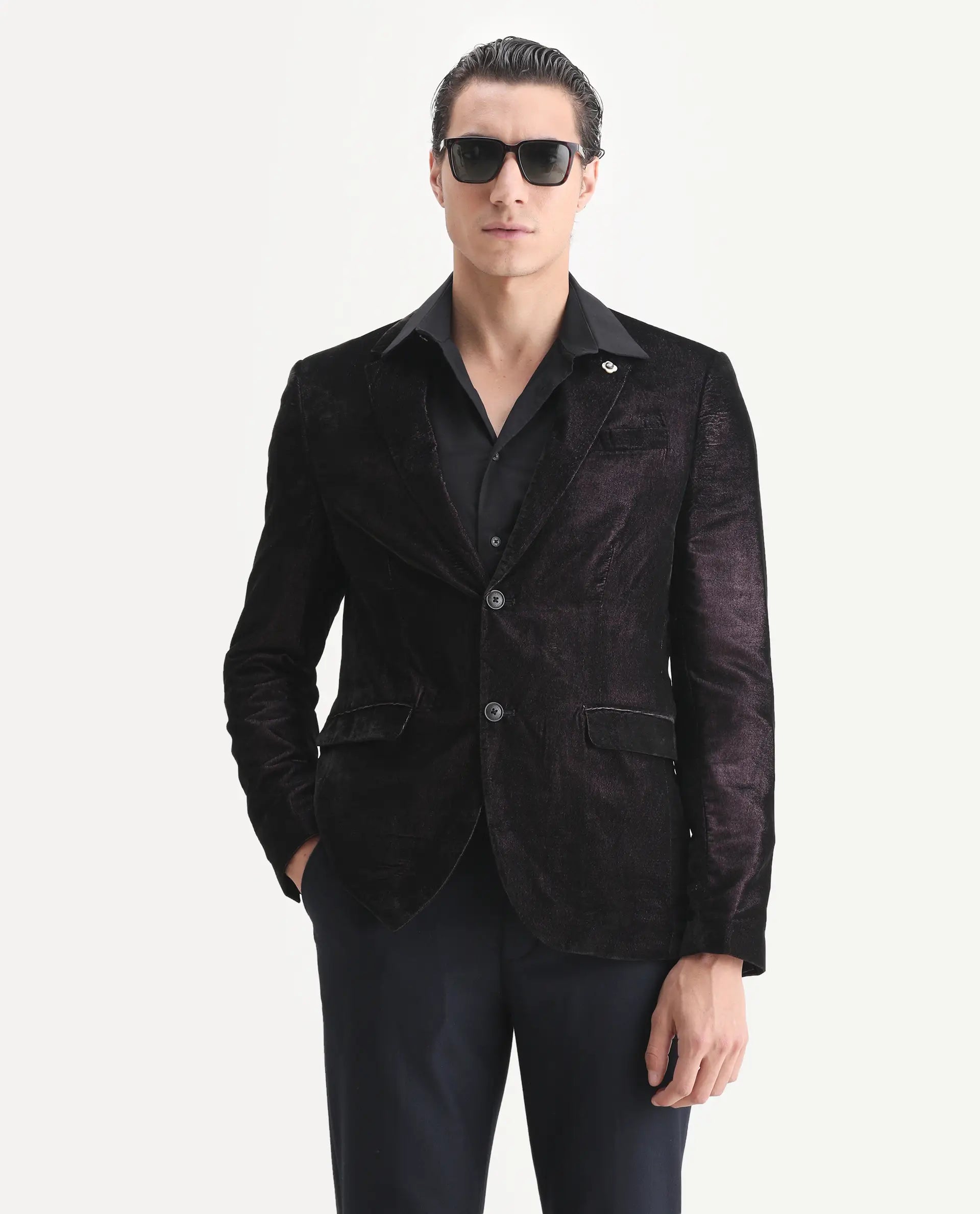 Rare Rabbit Men's Velter Light Purple Velvet Plain Tailored Fit Full Sleeve Lapel Neck Blazer