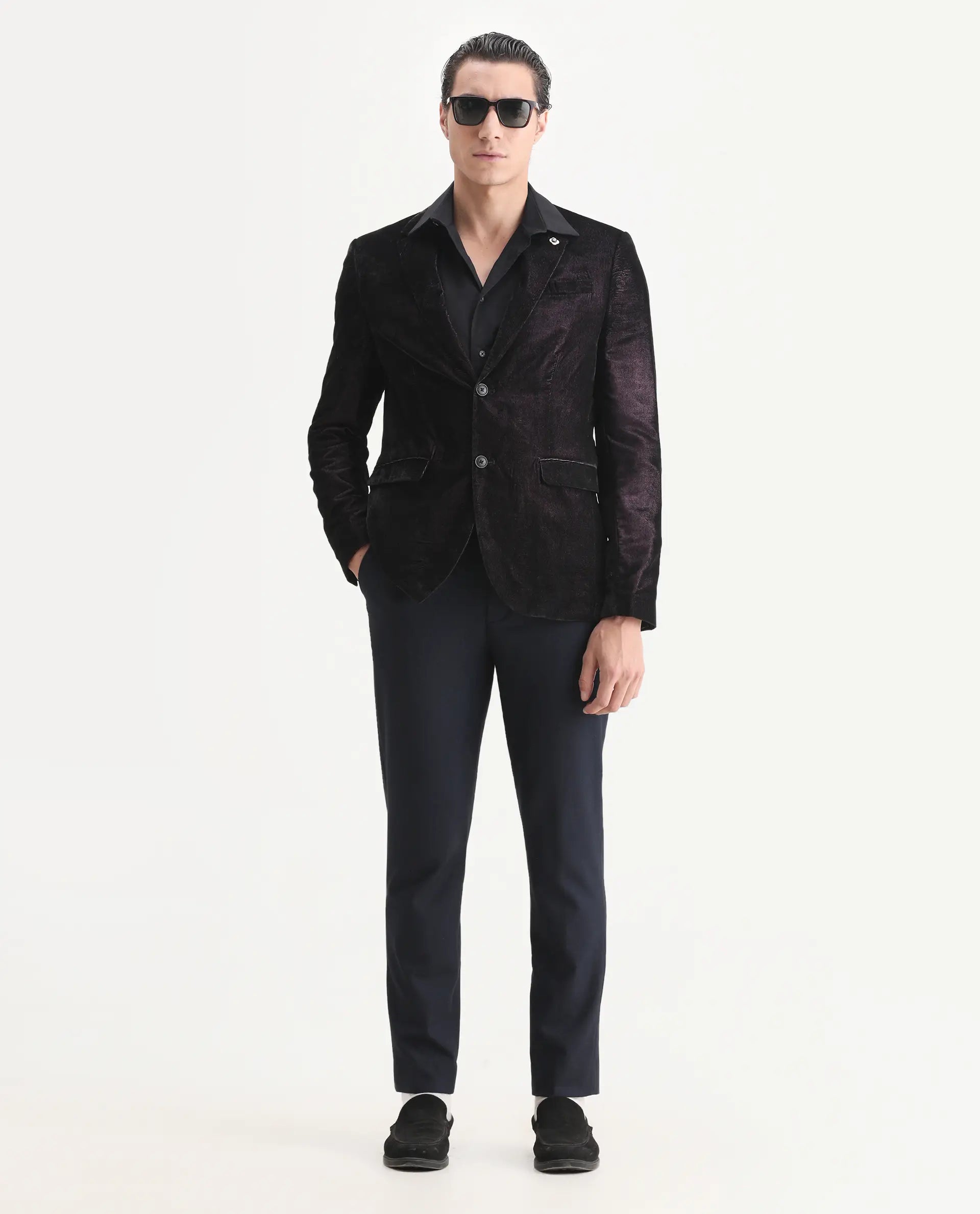 Rare Rabbit Men's Velter Light Purple Velvet Plain Tailored Fit Full Sleeve Lapel Neck Blazer