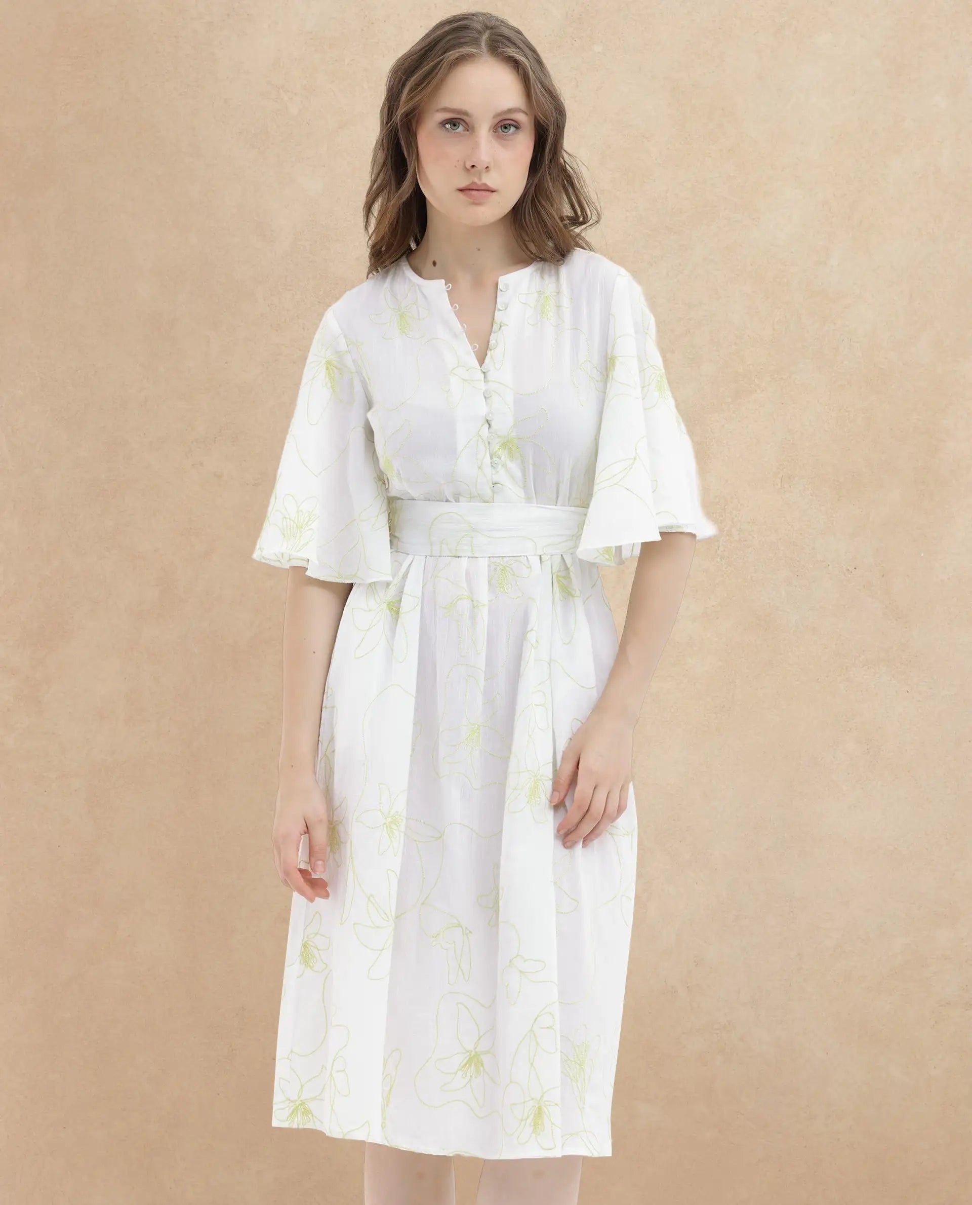 Rareism Womens Vera White Dress Short Sleeve Solid