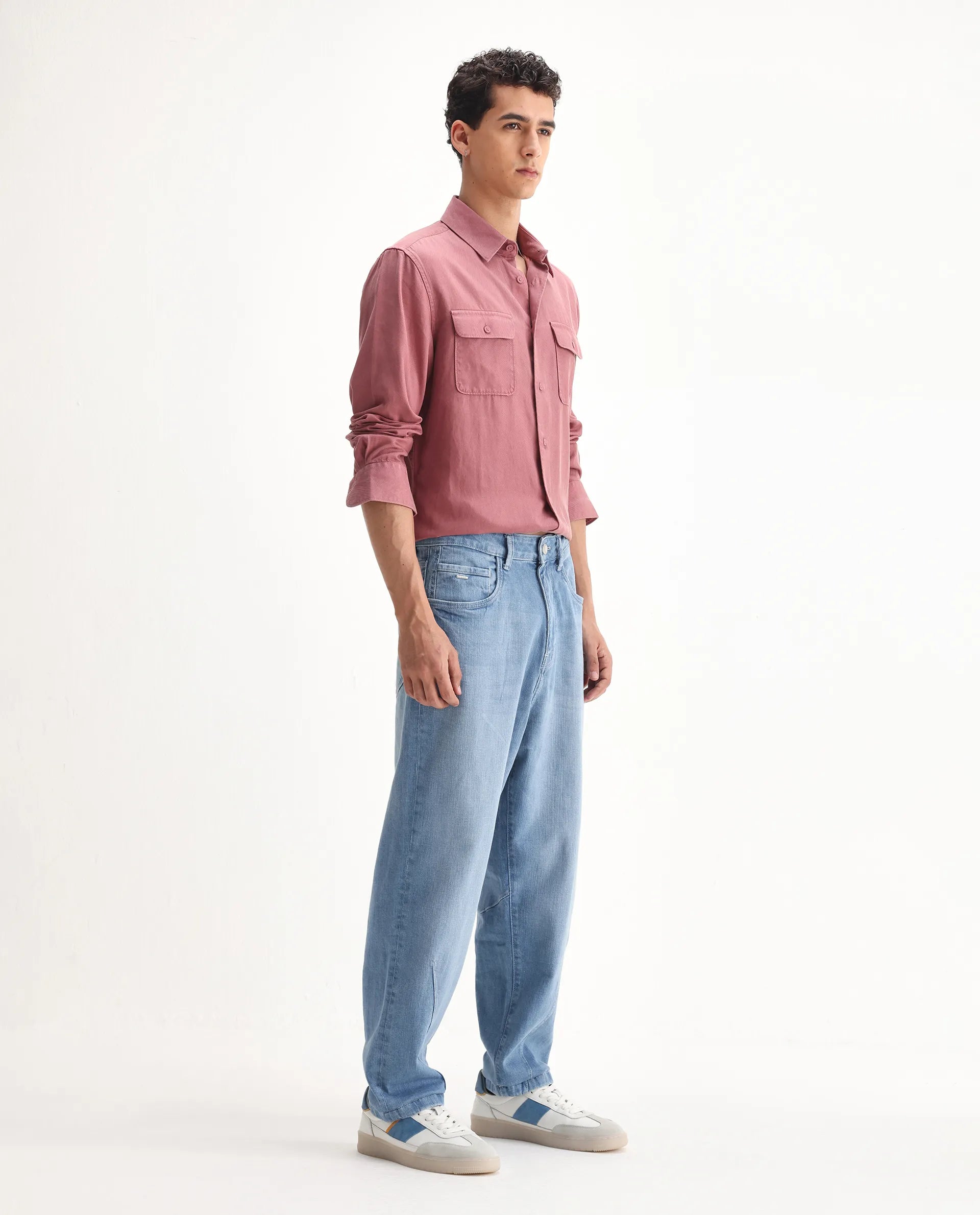 Rare Rabbit Men's Vort Light Blue Cotton Blend Plain Baggy Fit Jeans