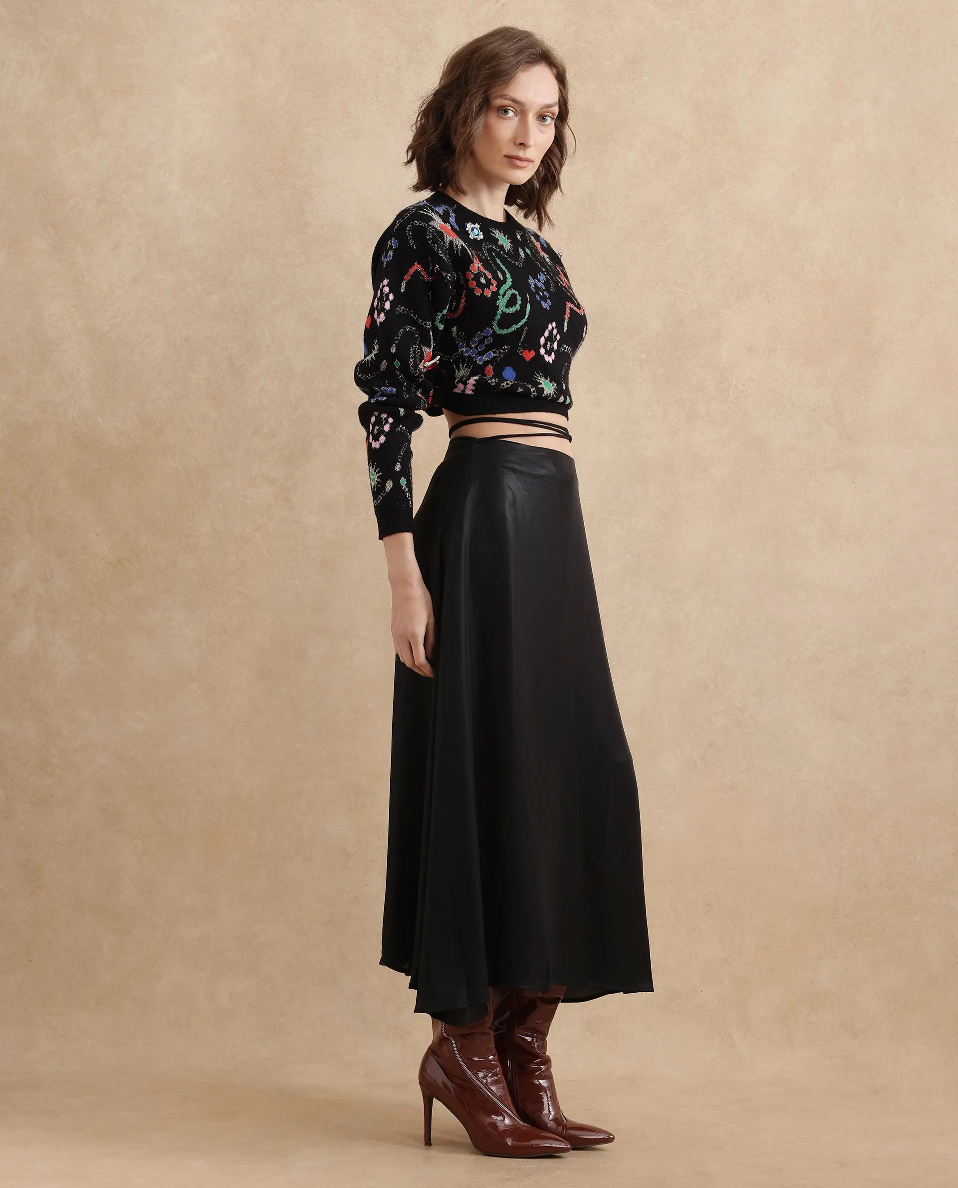 Rareism Women Wagna Black Zipper Closure Flared Maxi Plain Skirt