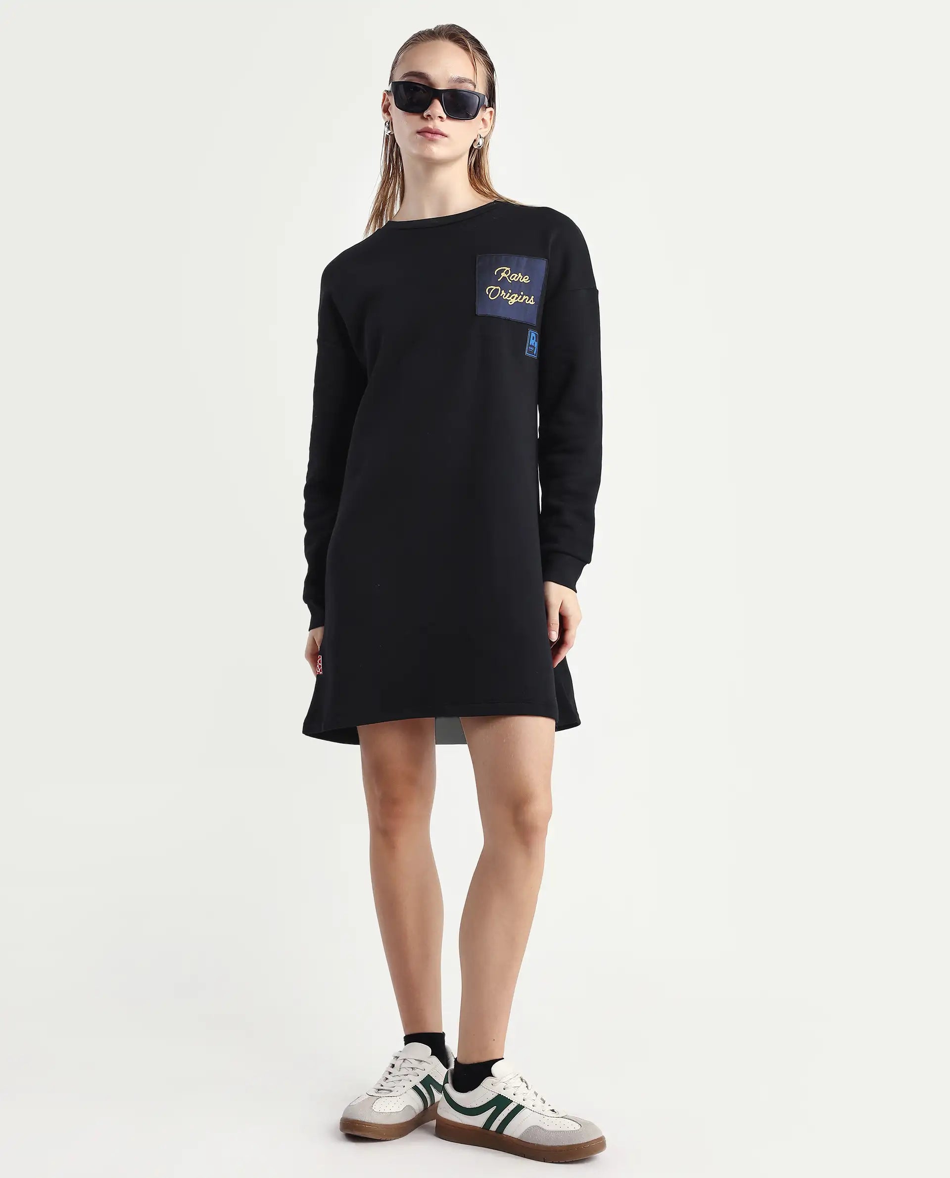 Rareism Women's Wekel Black Cotton Blend Crew Neck Plain Oversized Sweatshirt