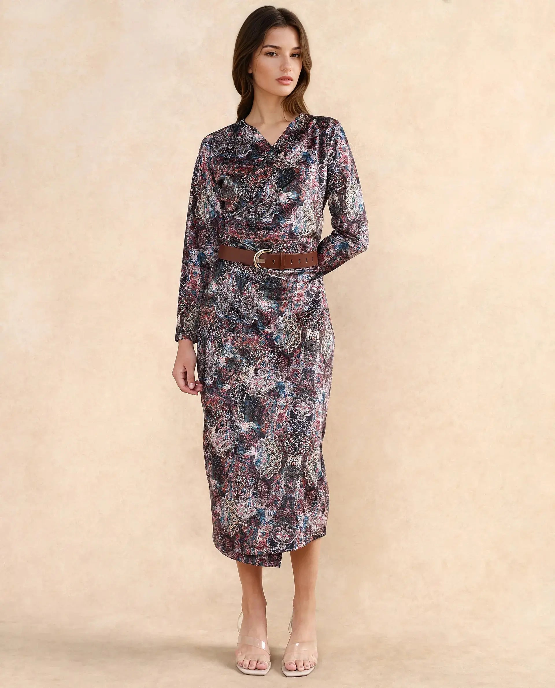 Rareism Women Wekly Dark Multi Full Sleeve V-Neck Zipper Closure Fitted Midi Abstract Print Dress