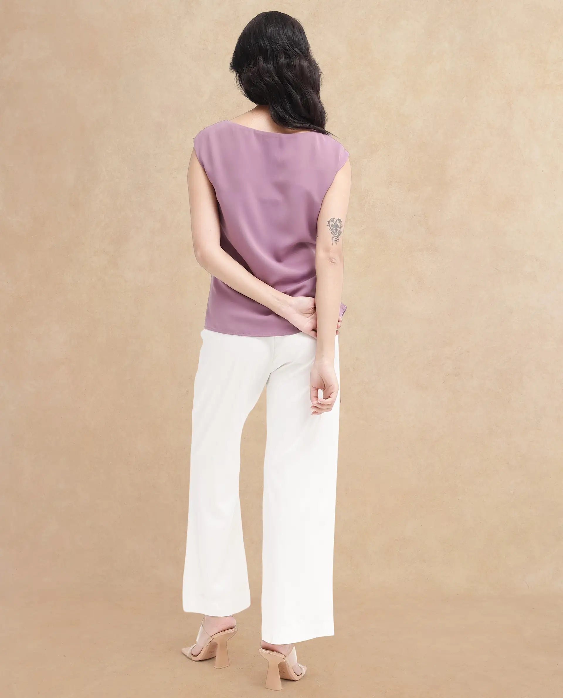 Rareism Women's Wevillet Pastel Purple Satin Boat Neck Plain Sleeveless Regular Fit Top