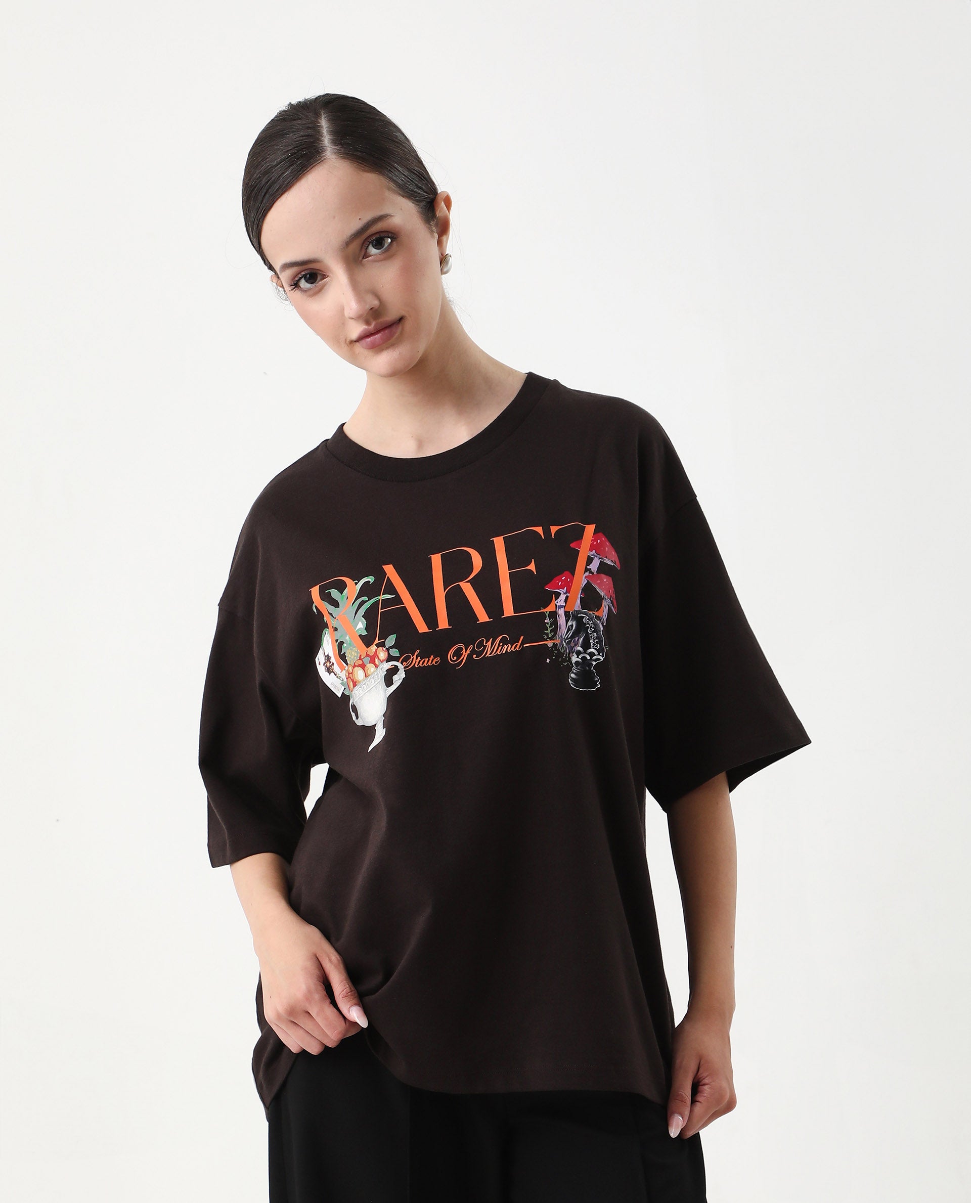Rareism Women's Xena Brown Cotton Crew Neck Graphic Print Oversized T-Shirt
