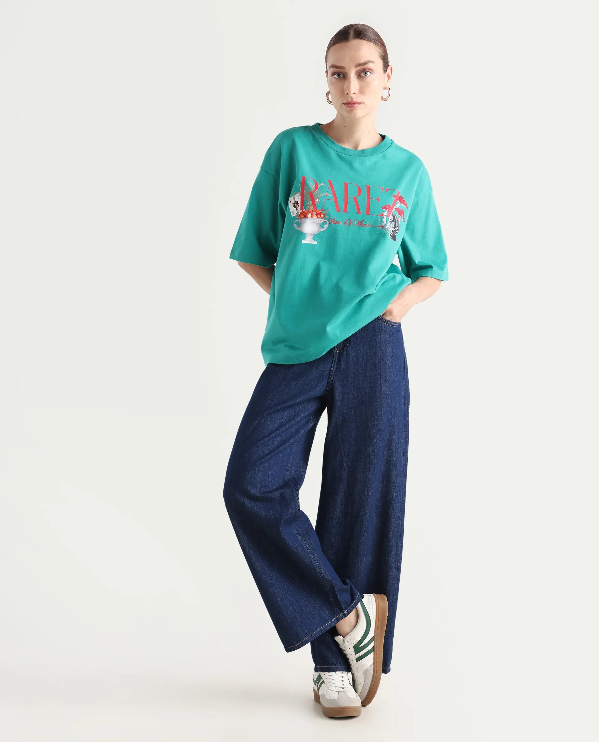 Rareism Women's Xena Green Cotton Crew Neck Graphic Print Oversized T-Shirt